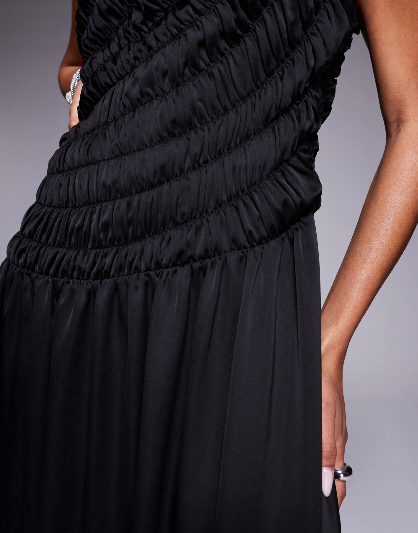 Forever New drop waist maxi dress in black - ASOS Sample Sale EU Store