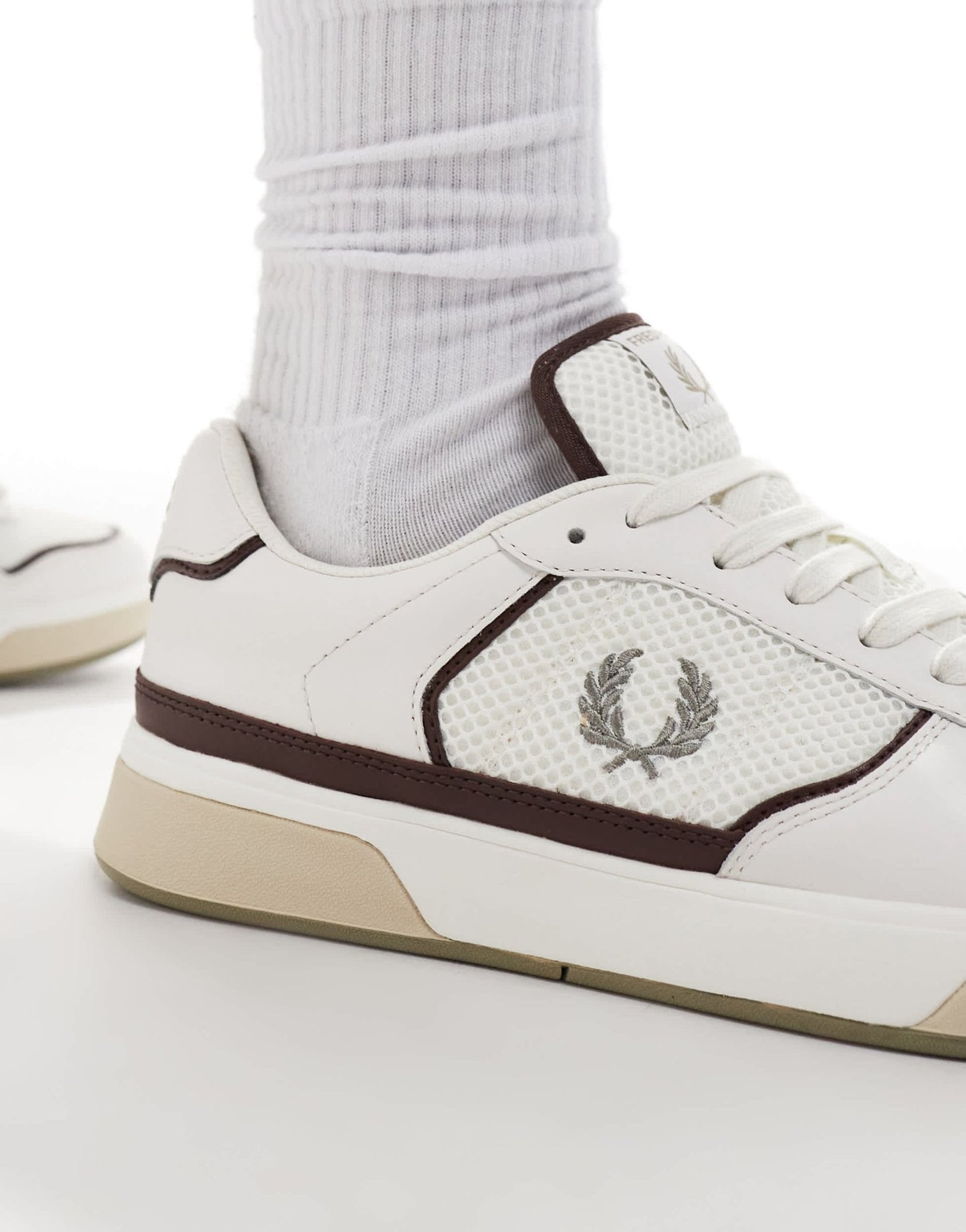 Fred Perry B300 leather and mesh trainer in white - ASOS Sample Sale EU Store