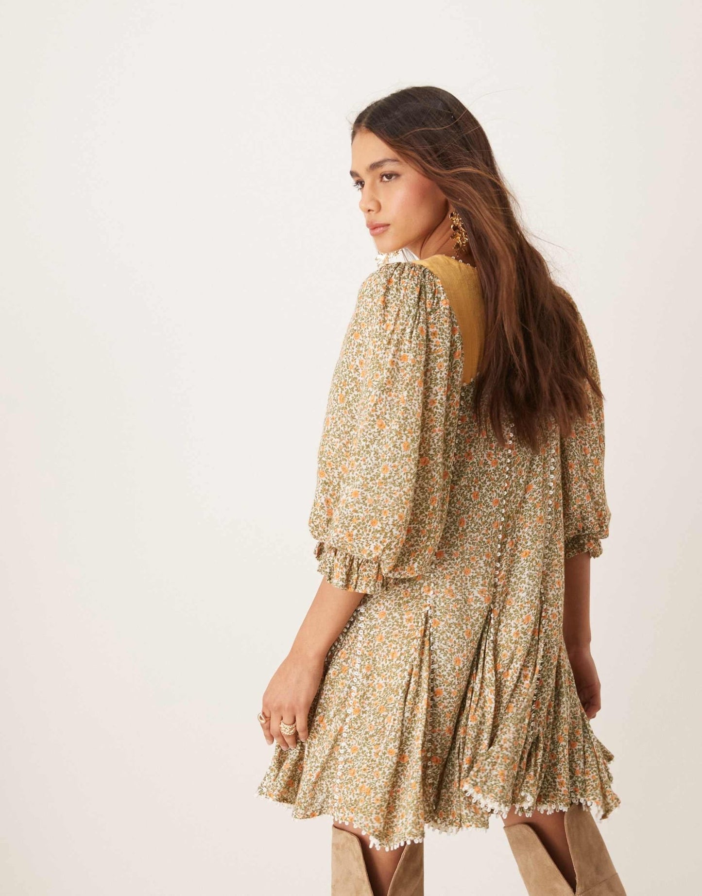 Free People ditsy floral puff sleeve boho mini dress in green - ASOS Sample Sale EU Store
