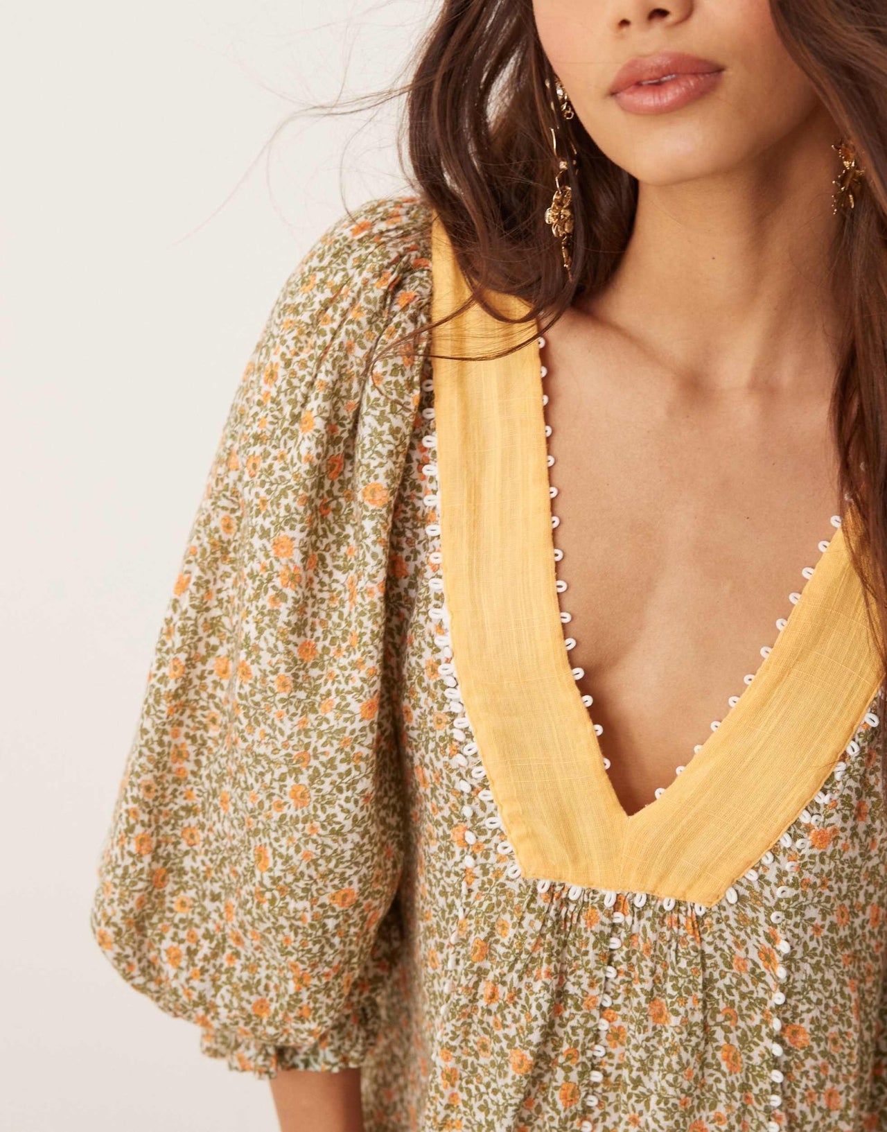 Free People ditsy floral puff sleeve boho mini dress in green - ASOS Sample Sale EU Store