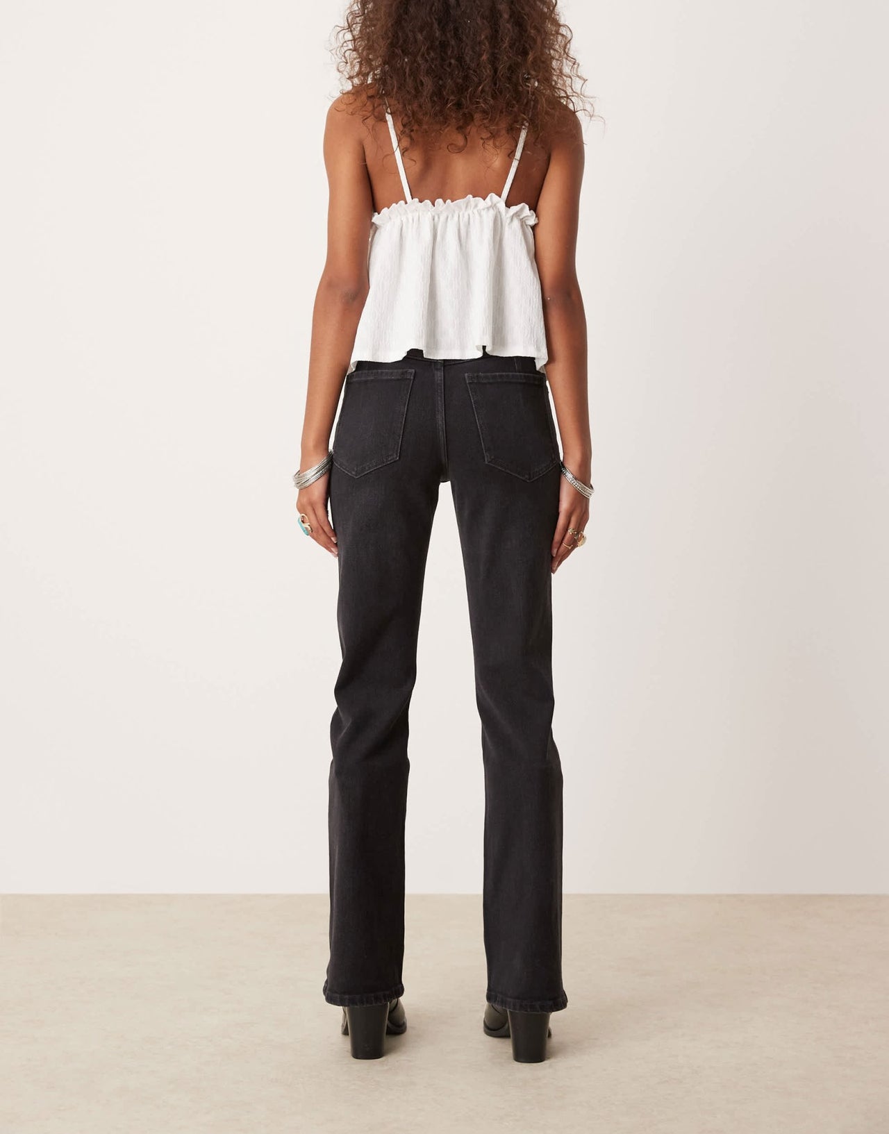 Free People sabine relaxed straight leg belted jeans in washed black - ASOS Sample Sale EU Store