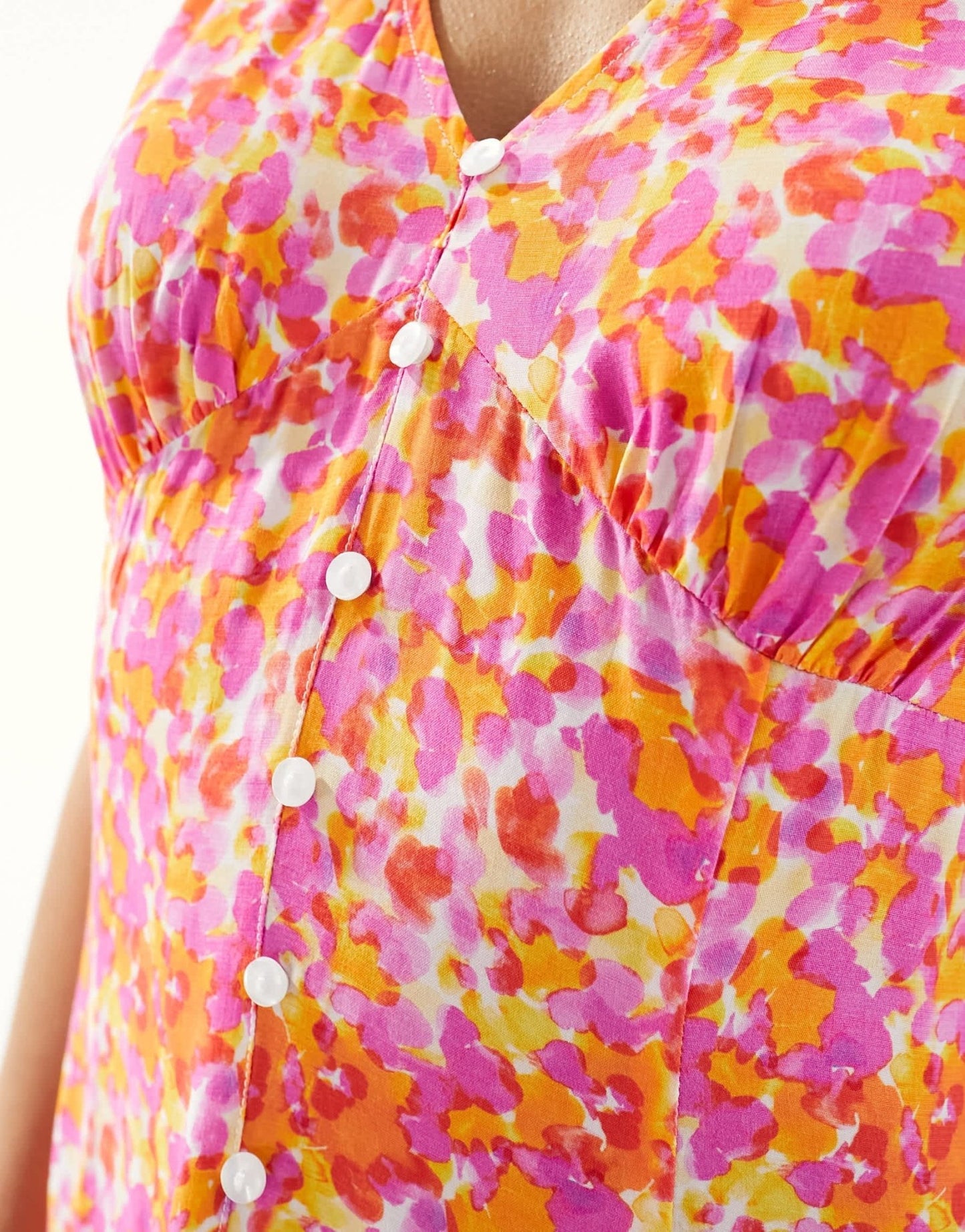 French Connection Cass flutter sleeve midi dress in orange floral - ASOS Sample Sale EU Store