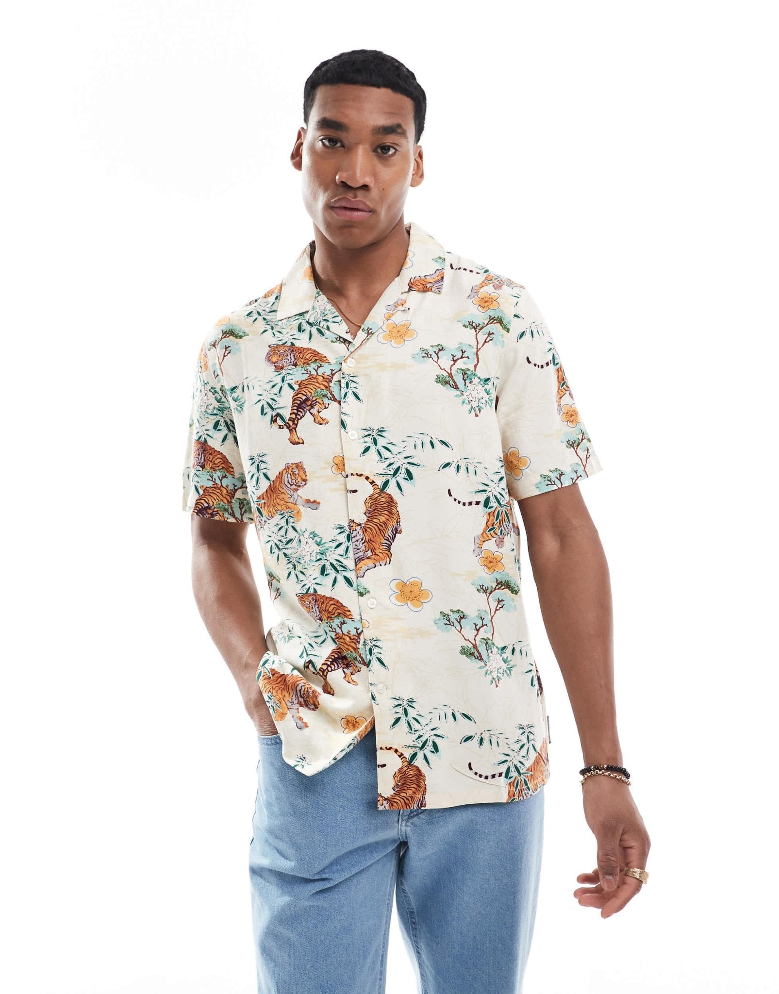 French Connection short sleeve revere shirt in white tiger print - ASOS Sample Sale EU Store