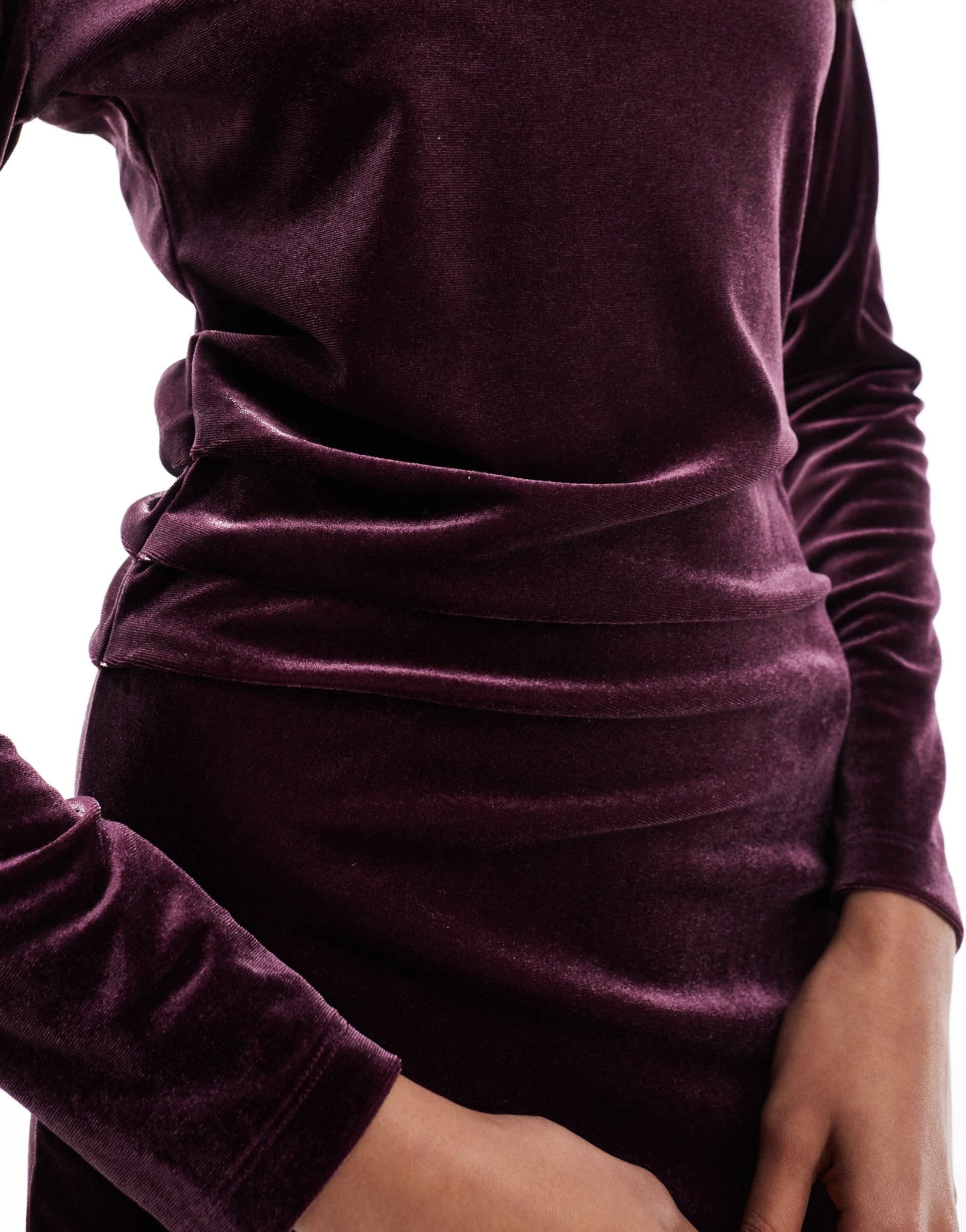 French Connection velvet bodycon mini dress in burgundy - ASOS Sample Sale EU Store