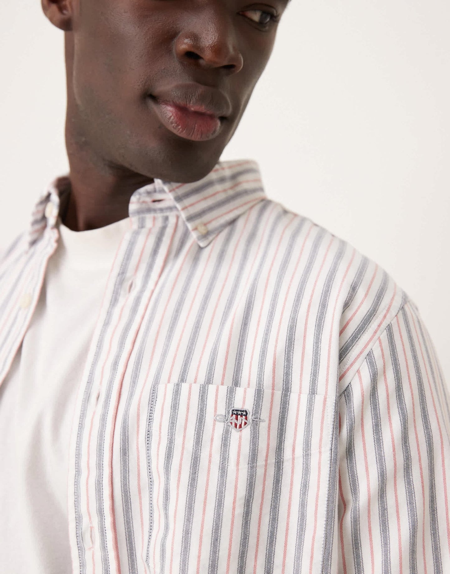 GANT regular fit oxford striped logo shirt in white - ASOS Sample Sale EU Store
