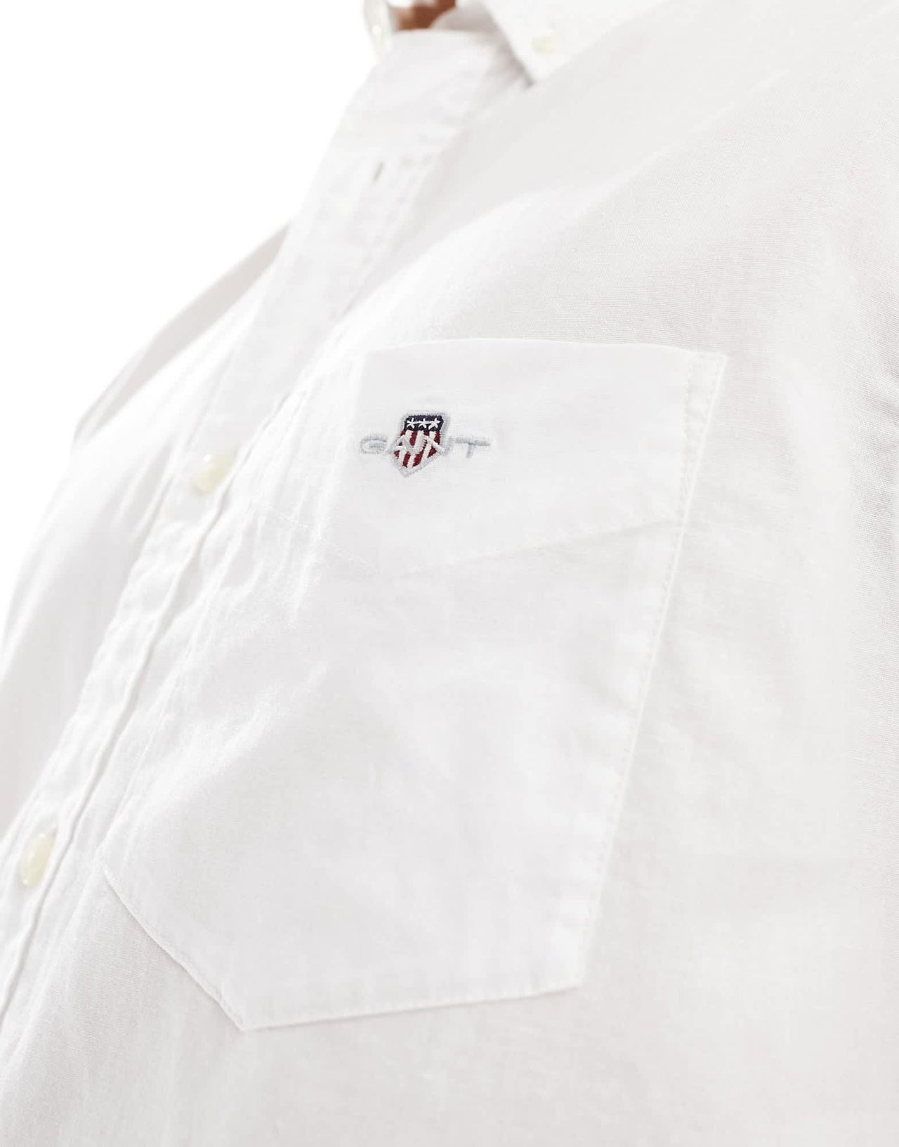 GANT shield logo short sleeve cotton linen shirt in white - ASOS Sample Sale EU Store