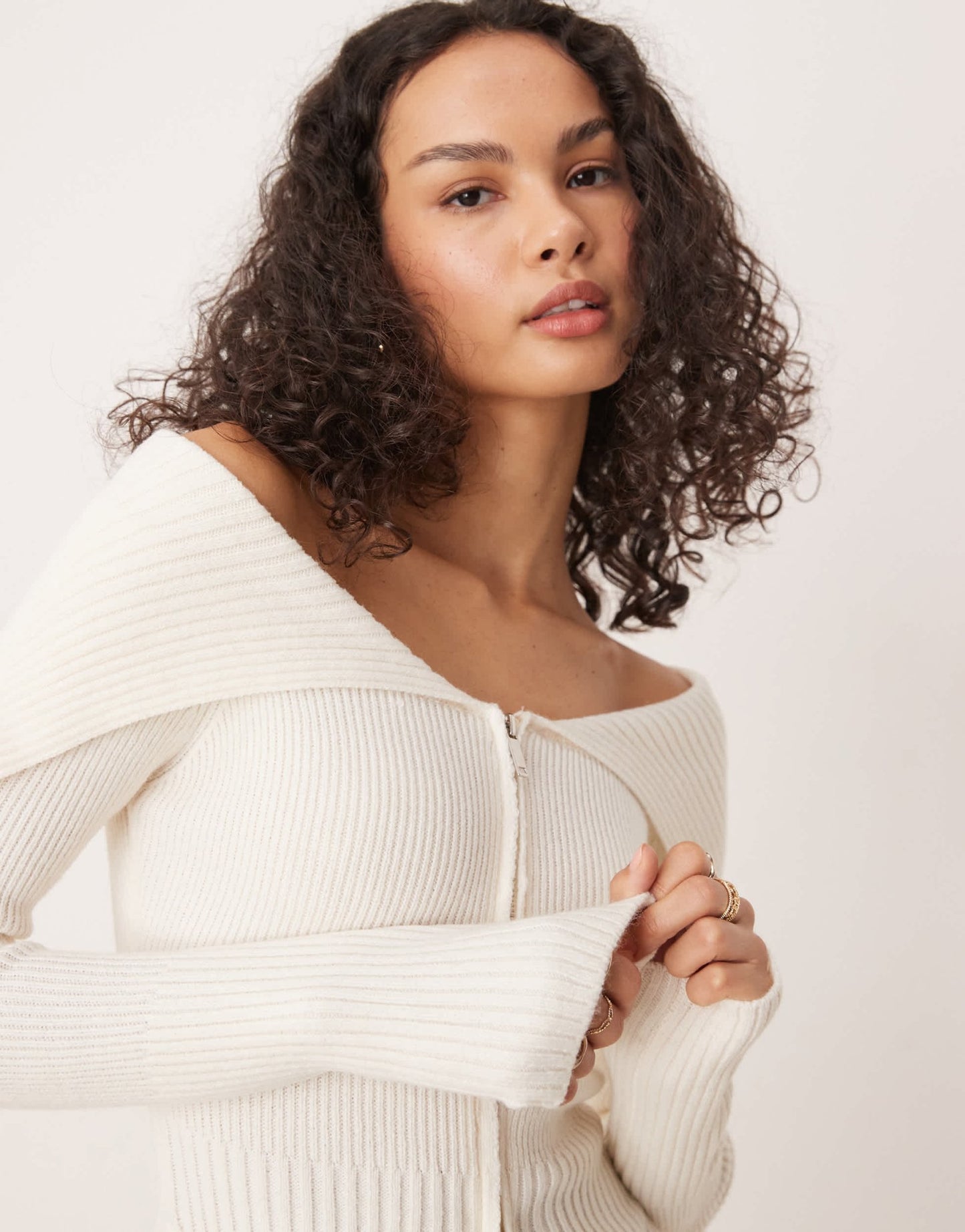 Gina Tricot rib knitted zip front cardigan with off shoulder collar in cream - ASOS Sample Sale EU Store