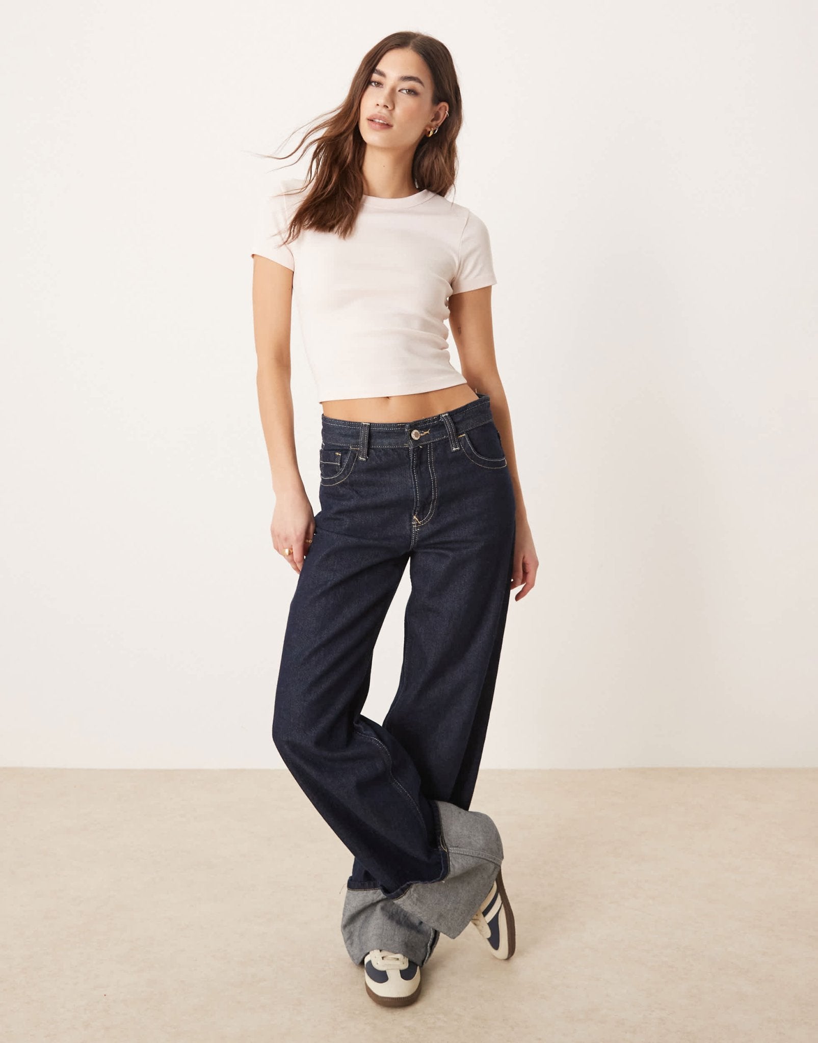 Gina Tricot short sleeve slim fit top in light pink - ASOS Sample Sale EU Store