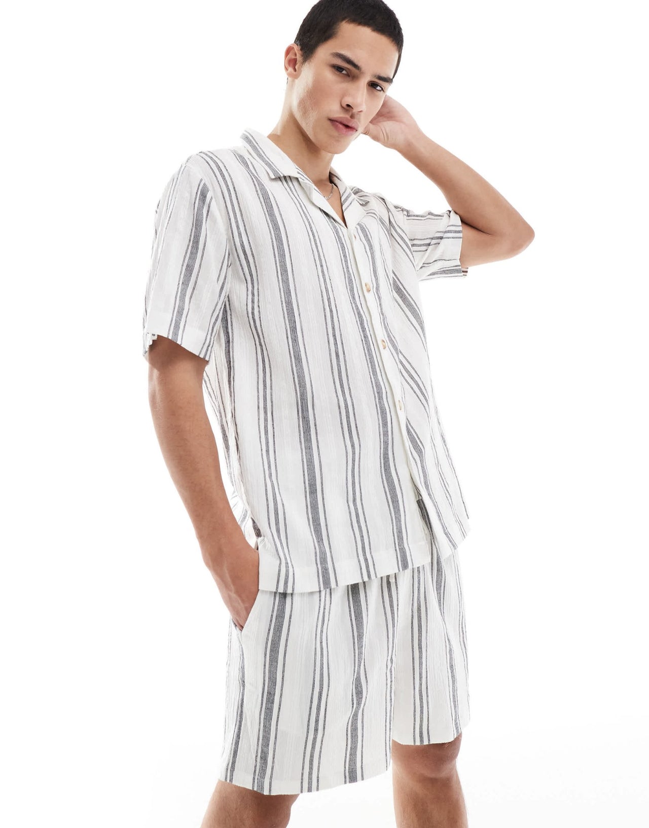 Goldsboro resort stripe shorts in white and black - ASOS Sample Sale EU Store