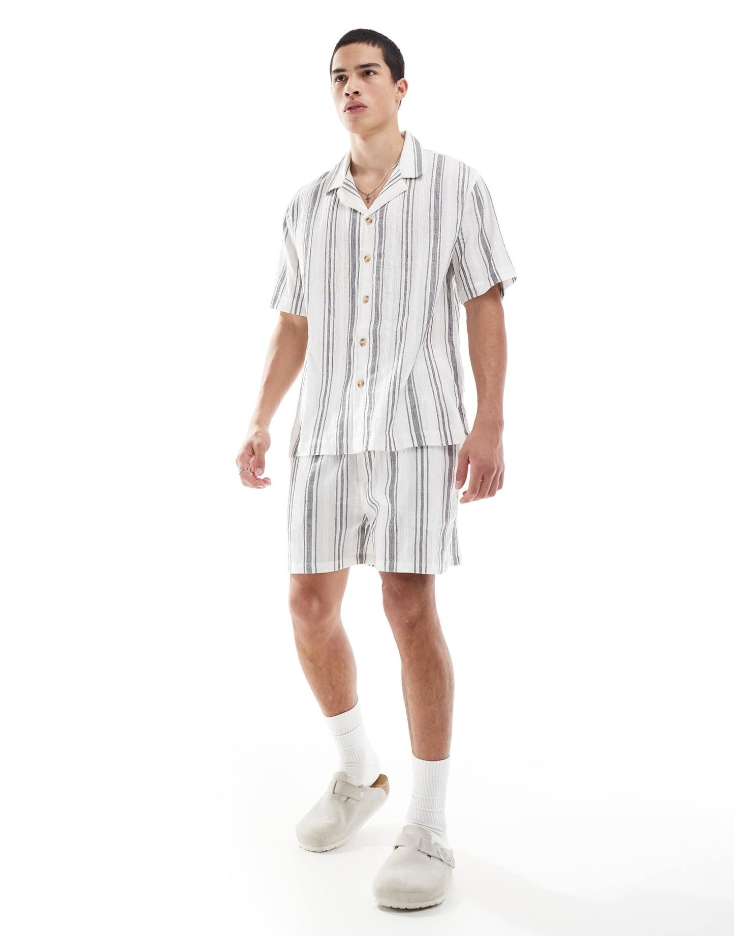 Goldsboro resort stripe shorts in white and black - ASOS Sample Sale EU Store