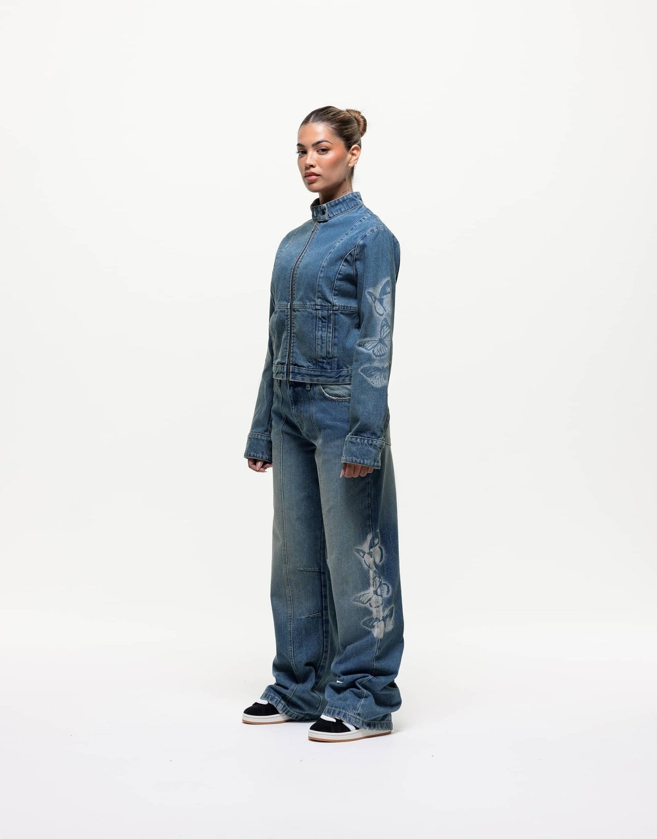 Good For Nothing wide leg jeans with butterfly stamp detail in blue - ASOS Sample Sale EU Store