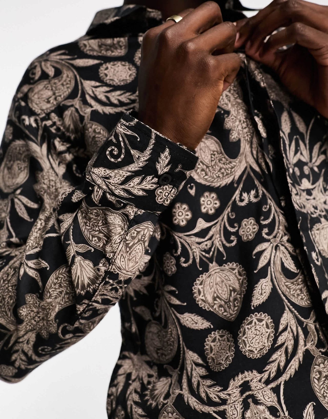 Harry Brown revere short sleeve loose fit floral print shirt - ASOS Sample Sale EU Store
