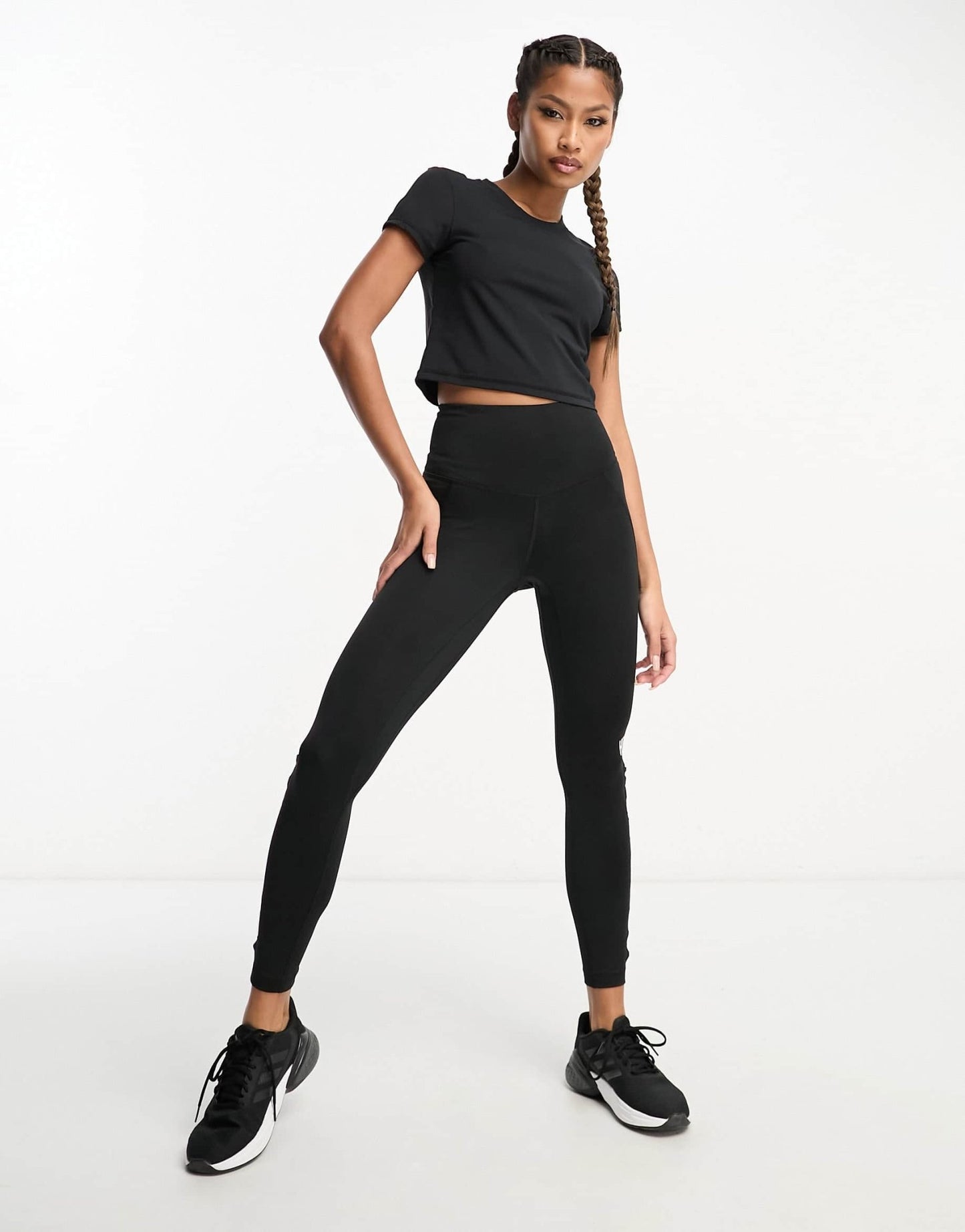 HIIT fitted t-shirt in black - ASOS Sample Sale EU Store