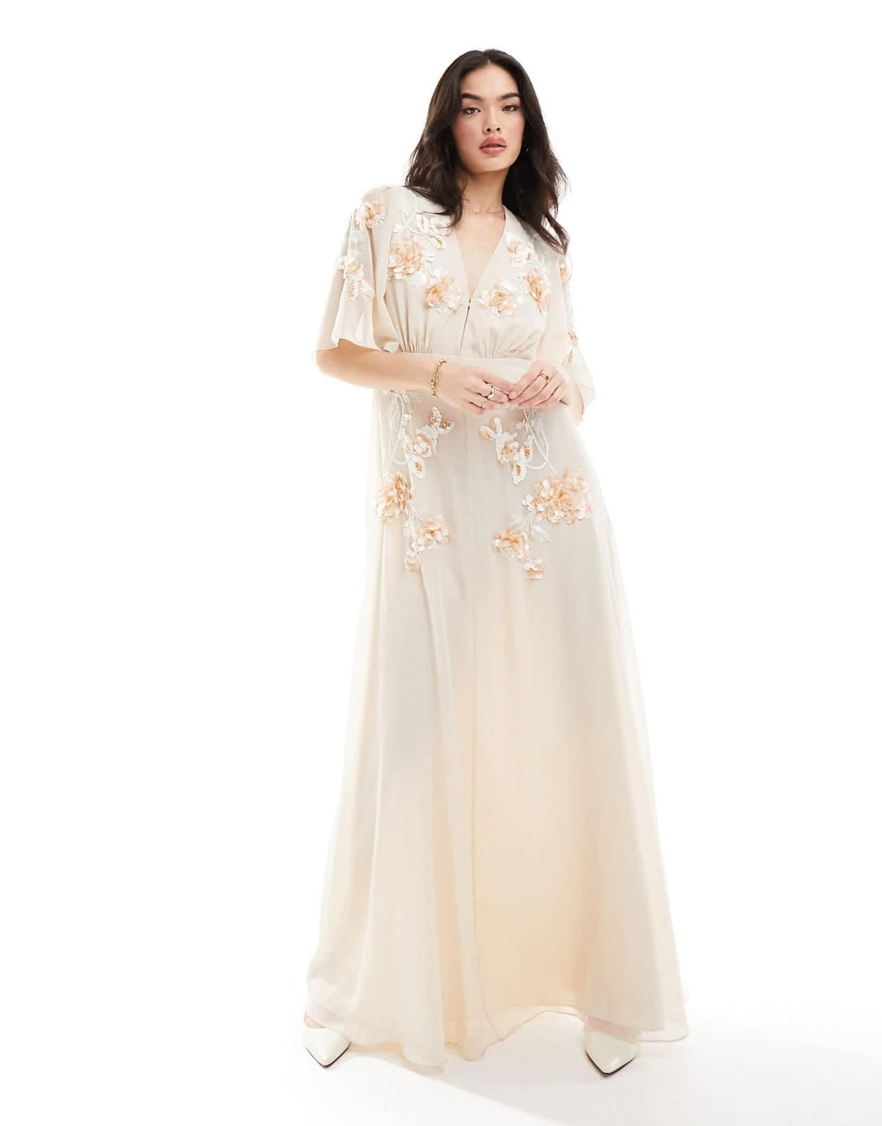 Hope & Ivy Bridal flutter sleeve embroidered floral maxi dress in cream - ASOS Sample Sale EU Store
