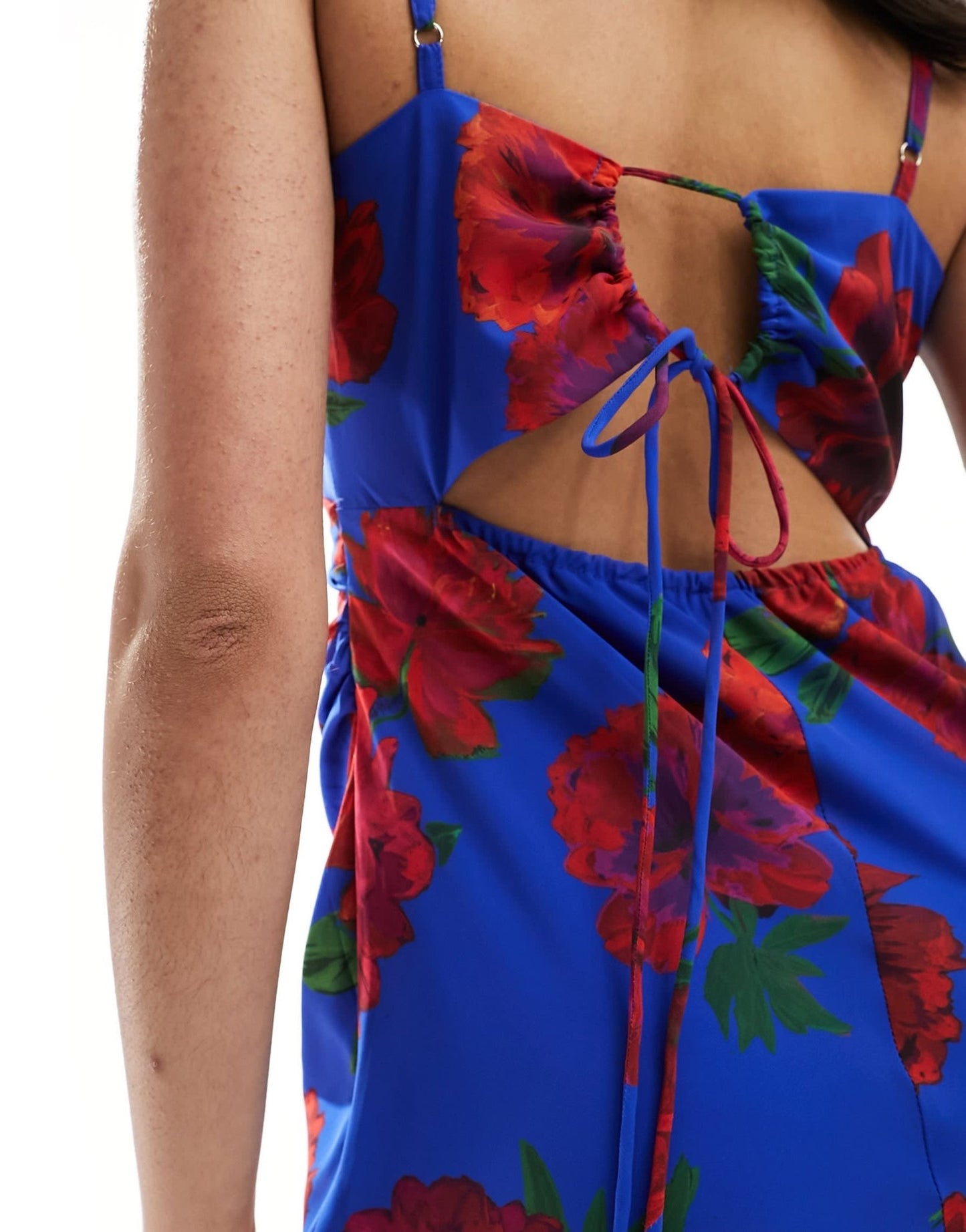 Hope & Ivy cami maxi slip dress in bold blue floral - ASOS Sample Sale EU Store
