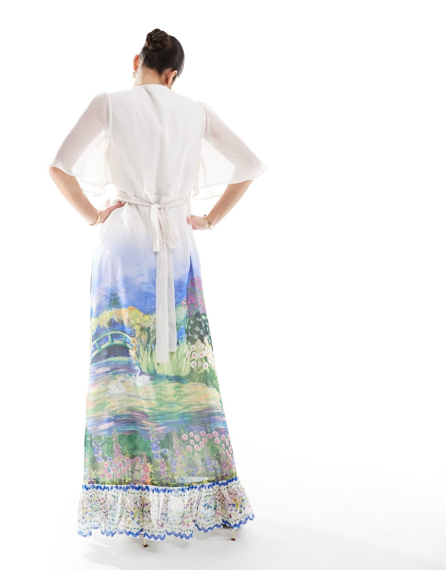 Hope & Ivy flutter sleeve maxi wrap dress with tie waist in white scenic print - ASOS Sample Sale EU Store