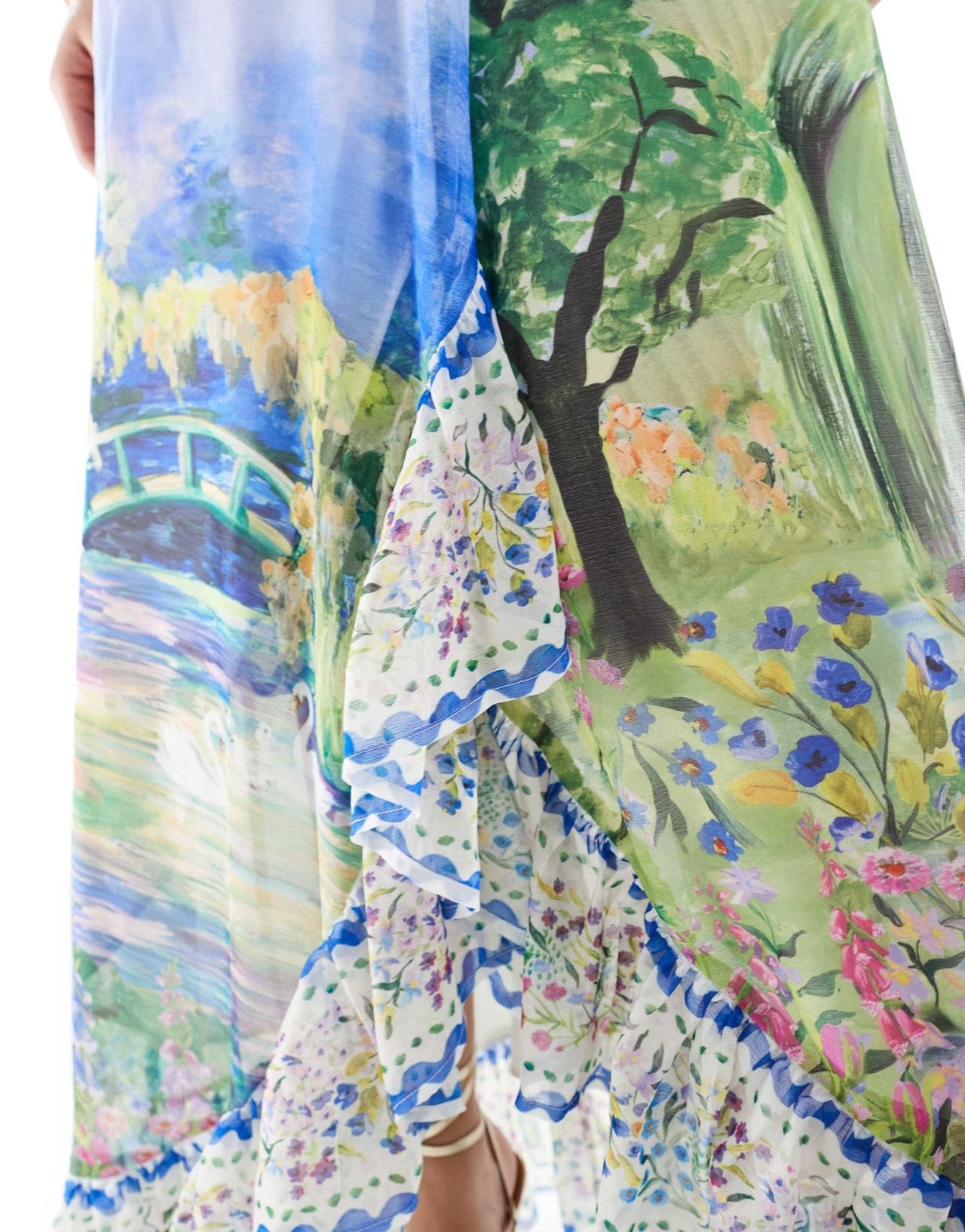 Hope & Ivy flutter sleeve maxi wrap dress with tie waist in white scenic print - ASOS Sample Sale EU Store