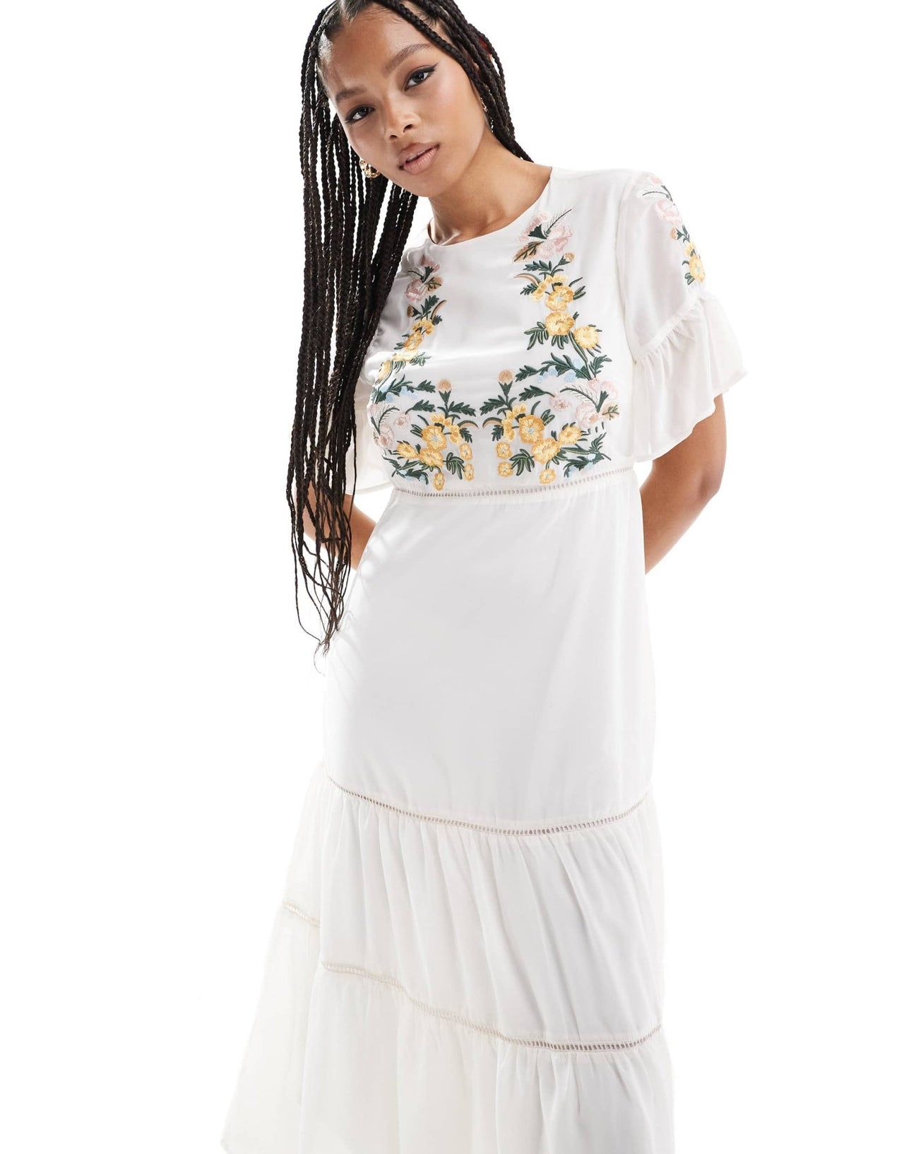 Hope & Ivy maxi dress with embroidery in cream - ASOS Sample Sale EU Store