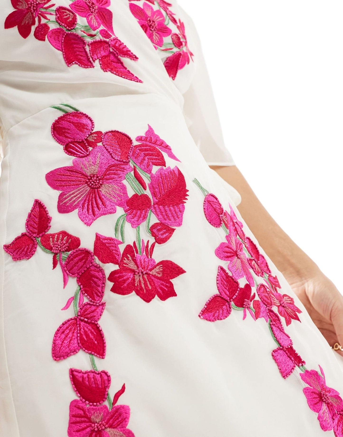 Hope & Ivy premium wrap front embroidered maxi dress in cream - ASOS Sample Sale EU Store