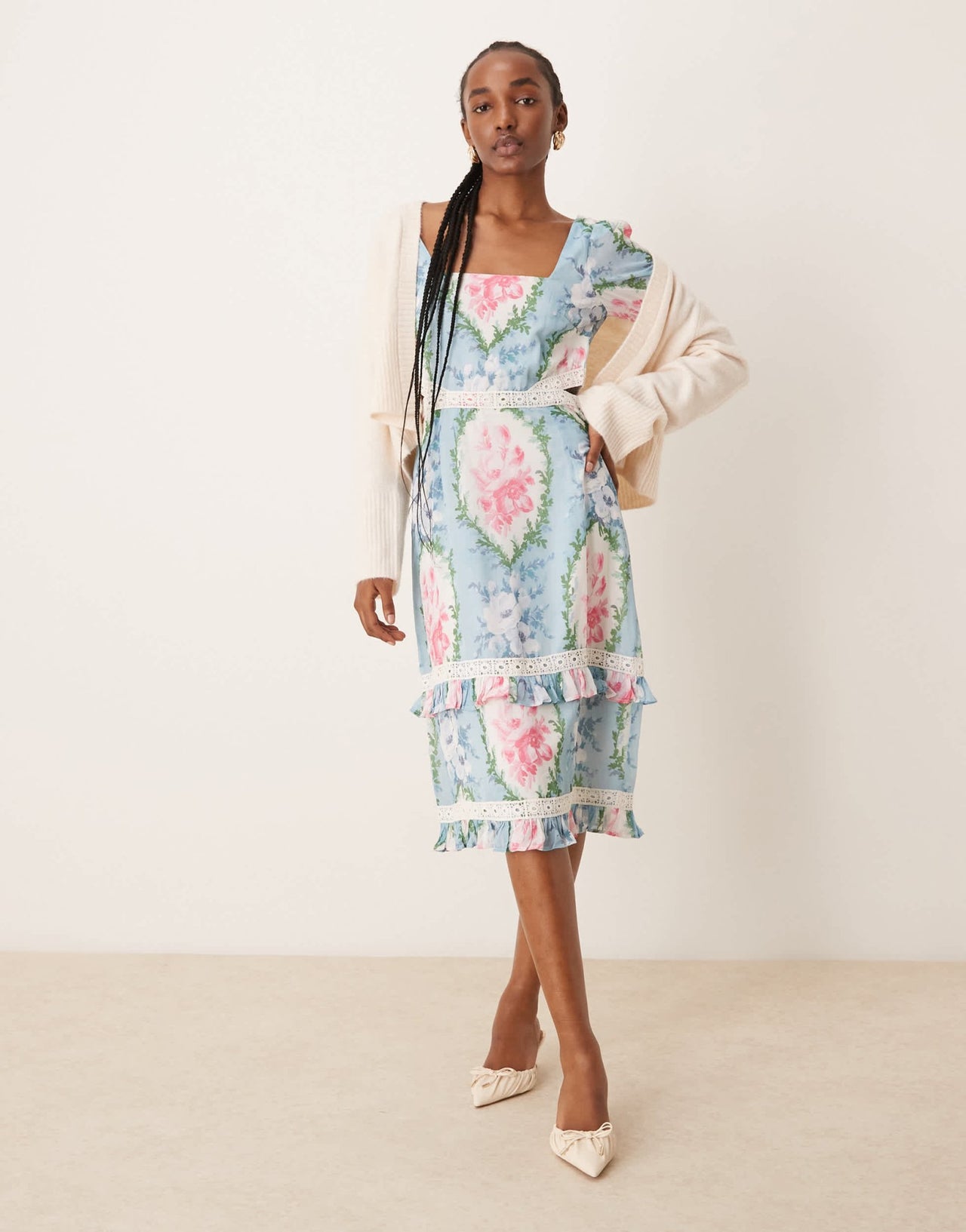Hope & Ivy puff sleeve midi dress in baby blue floral - ASOS Sample Sale EU Store