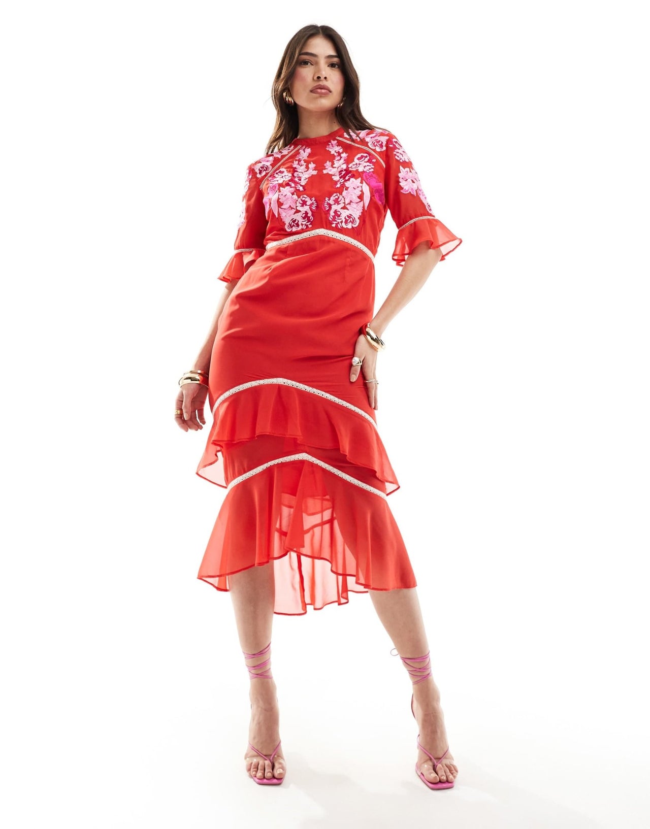 Hope & Ivy tiered midi dress with peplum in red with white embroidery - ASOS Sample Sale EU Store