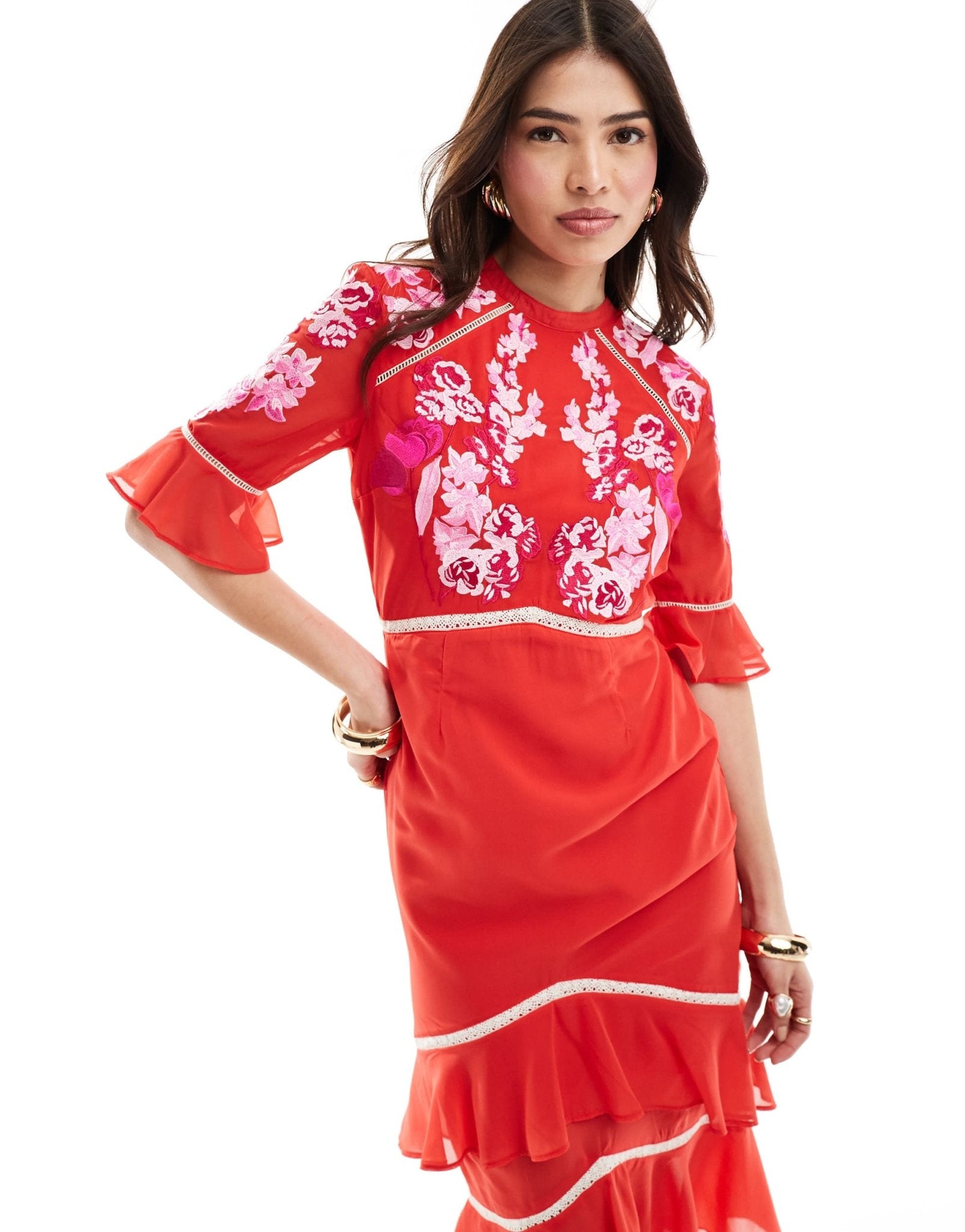 Hope & Ivy tiered midi dress with peplum in red with white embroidery - ASOS Sample Sale EU Store