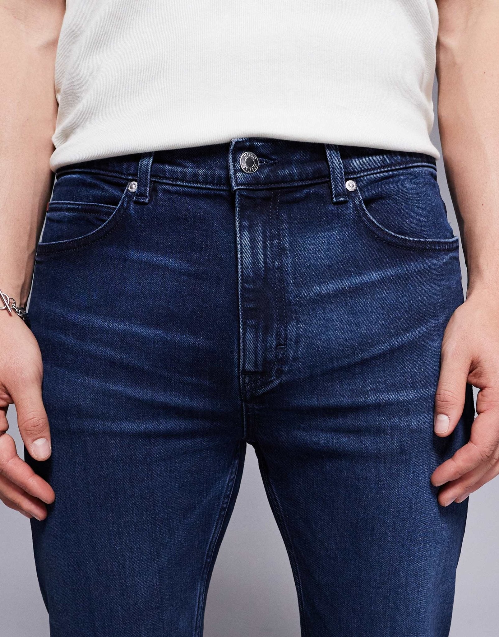 HUGO Red 708 slim fit jeans in dark blue - ASOS Sample Sale EU Store