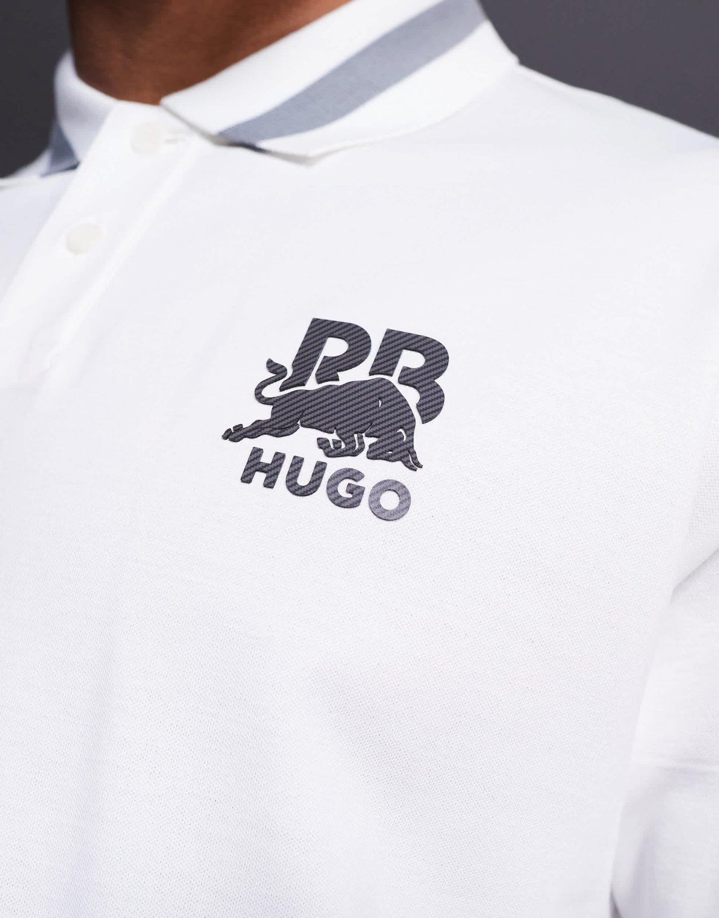 HUGO RED Bull Racing capsule Dodac silver logo and collar stripe relaxed fit pique polo in white - ASOS Sample Sale EU Store