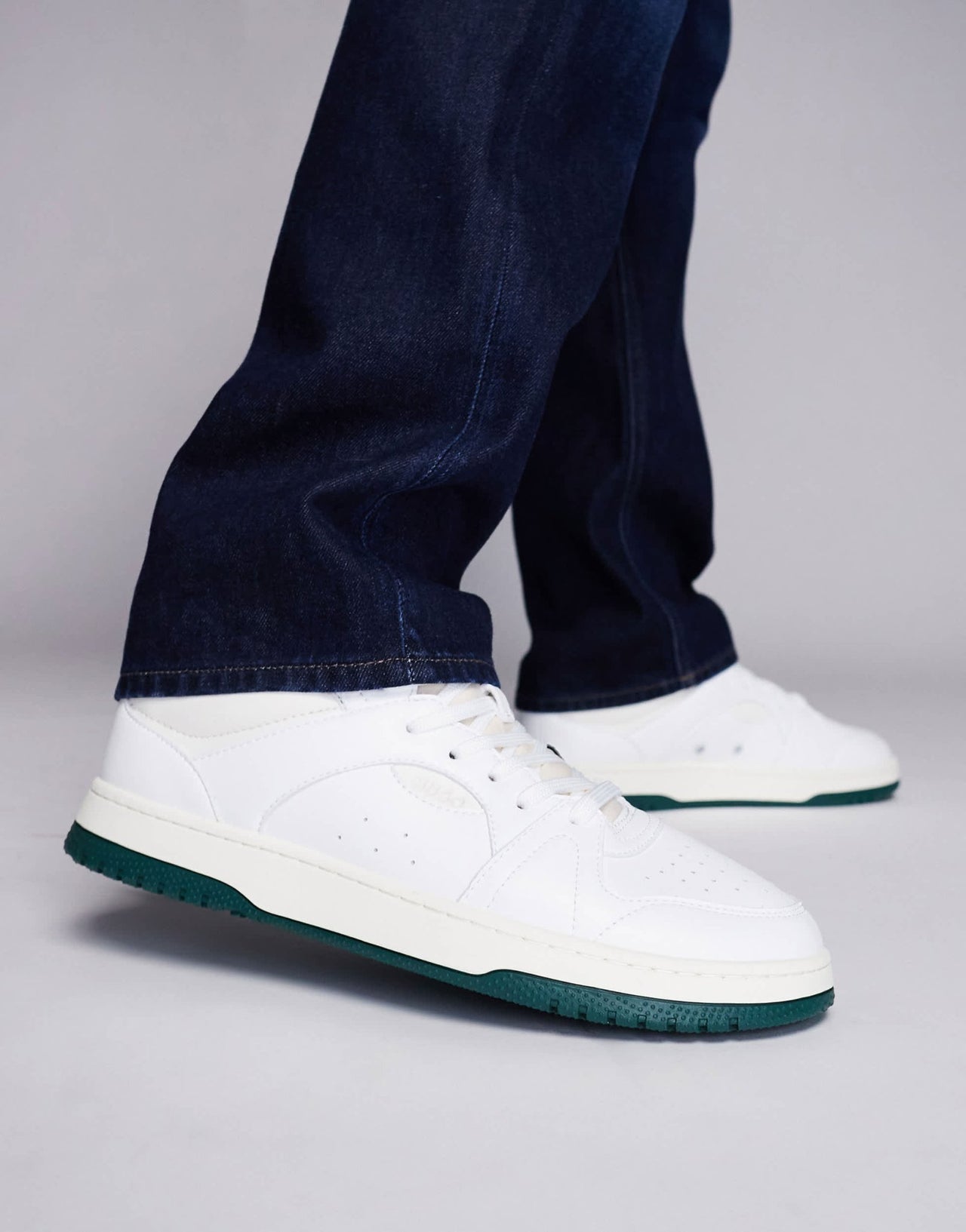 HUGO Red hadrian tenn trainers in white and green - ASOS Sample Sale EU Store