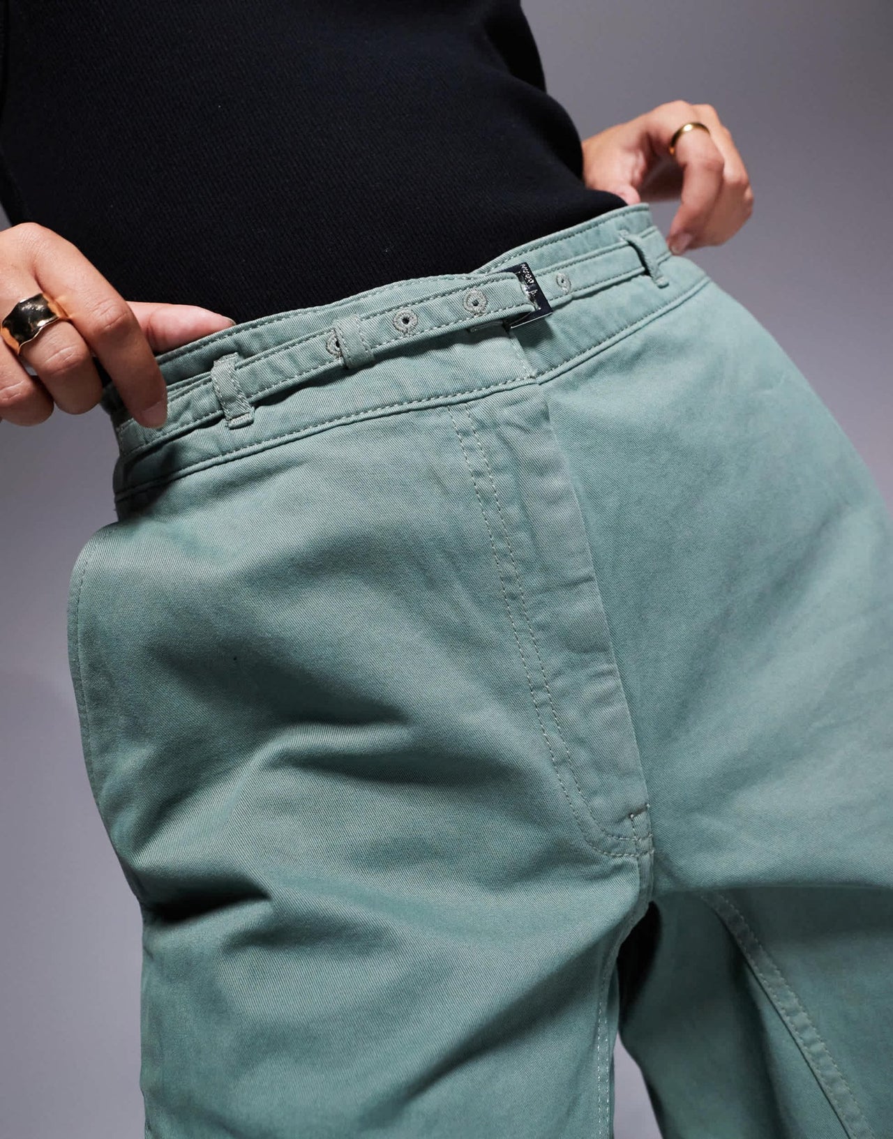 HUGO Red hansana trousers with belt in green - ASOS Sample Sale EU Store