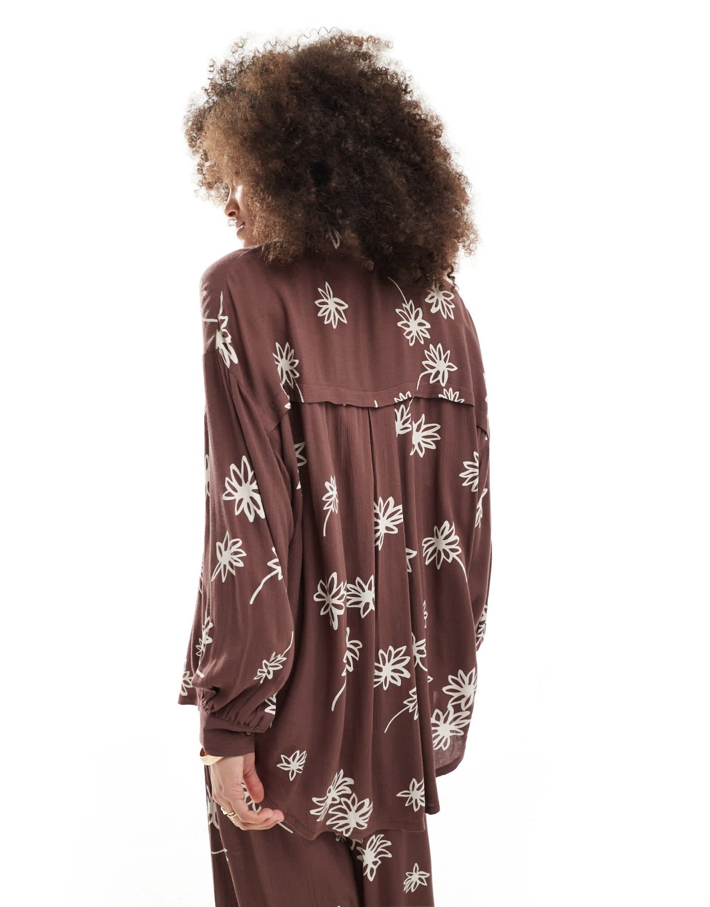 Iisla and Bird flower print long sleeve beach shirt co - ord in brown - ASOS Sample Sale EU Store