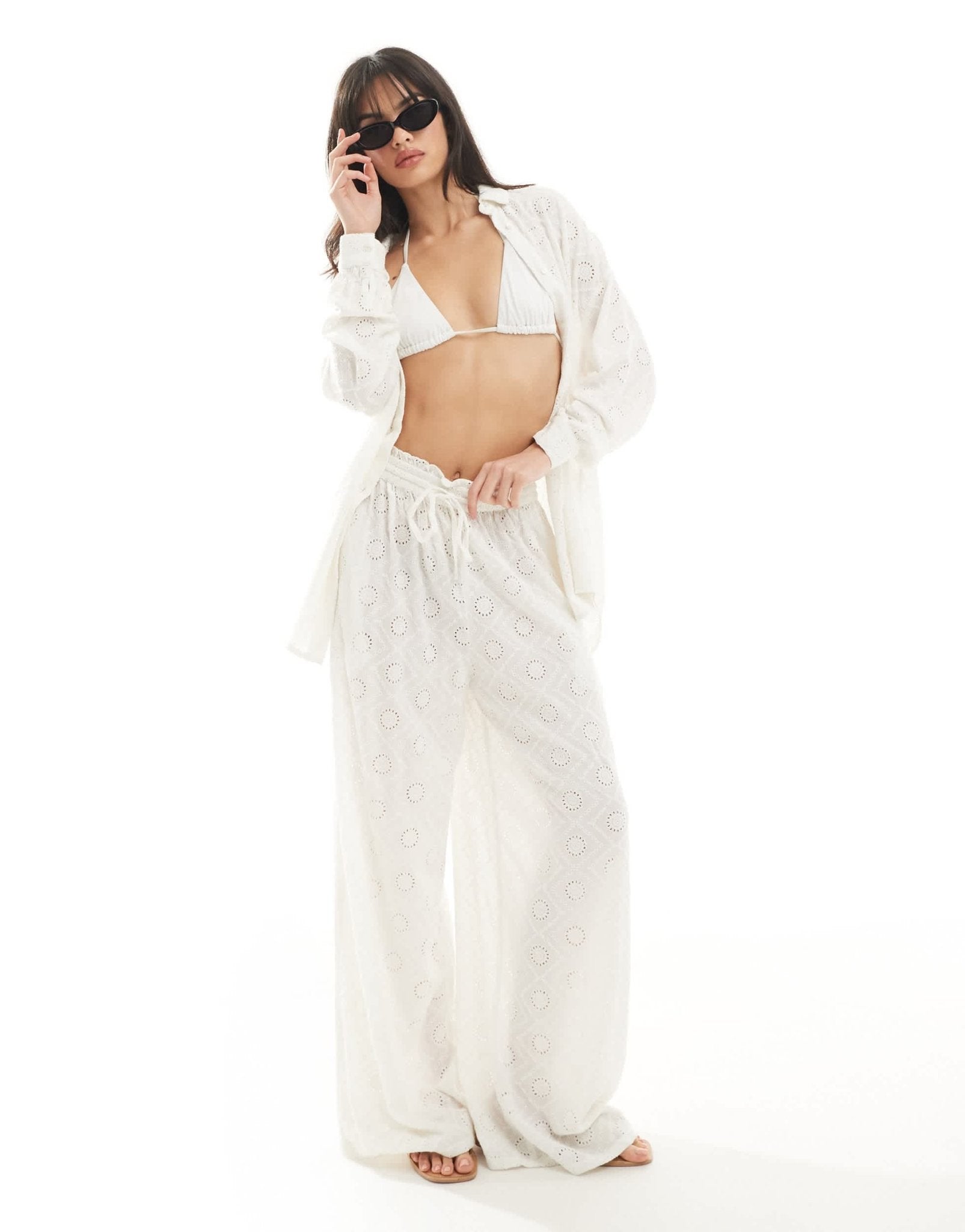 Iisla & Bird broderie panel detail beach trouser co - ord in cream - ASOS Sample Sale EU Store