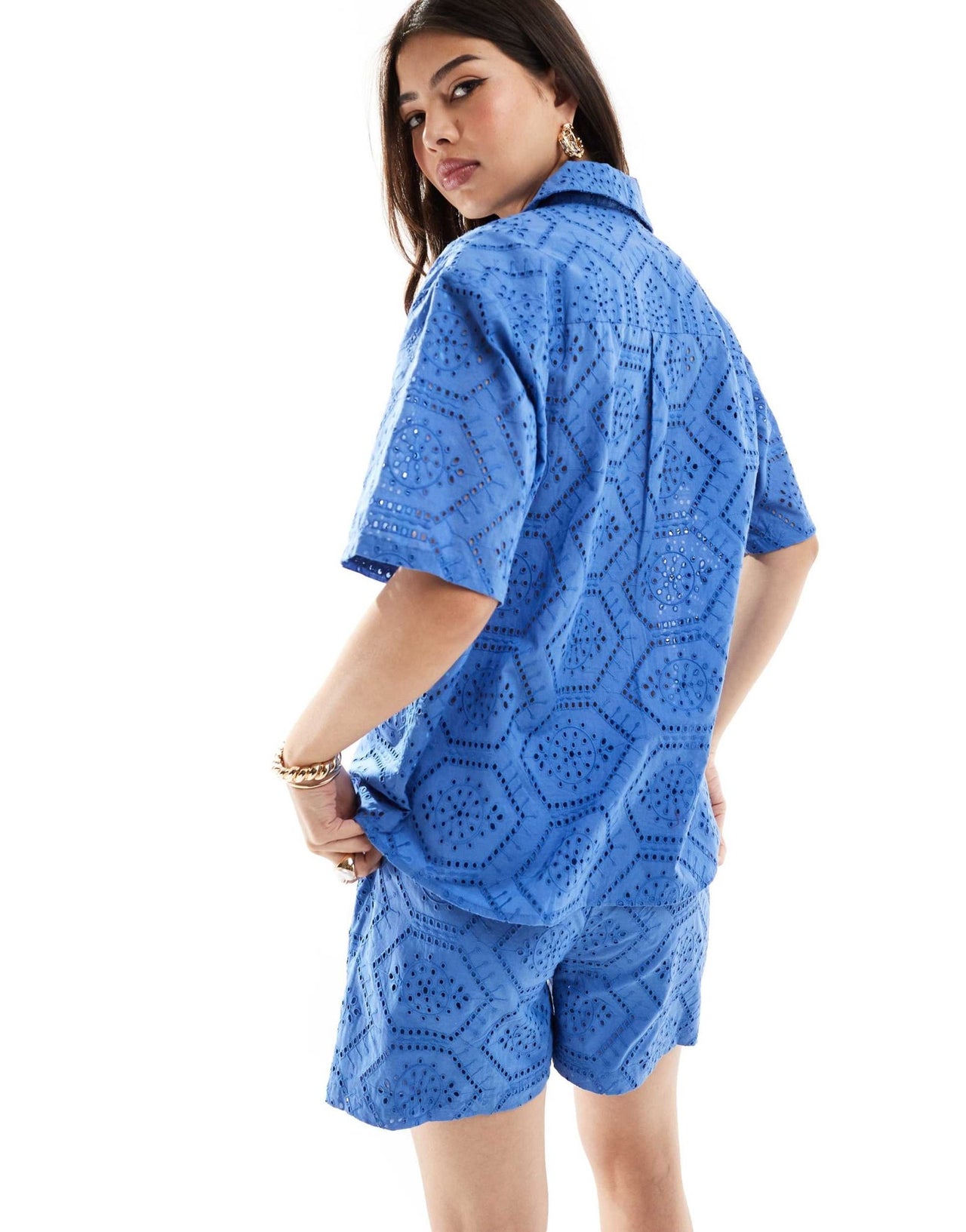 Iisla & Bird broderie short sleeve beach shirt co - ord in blue - ASOS Sample Sale EU Store