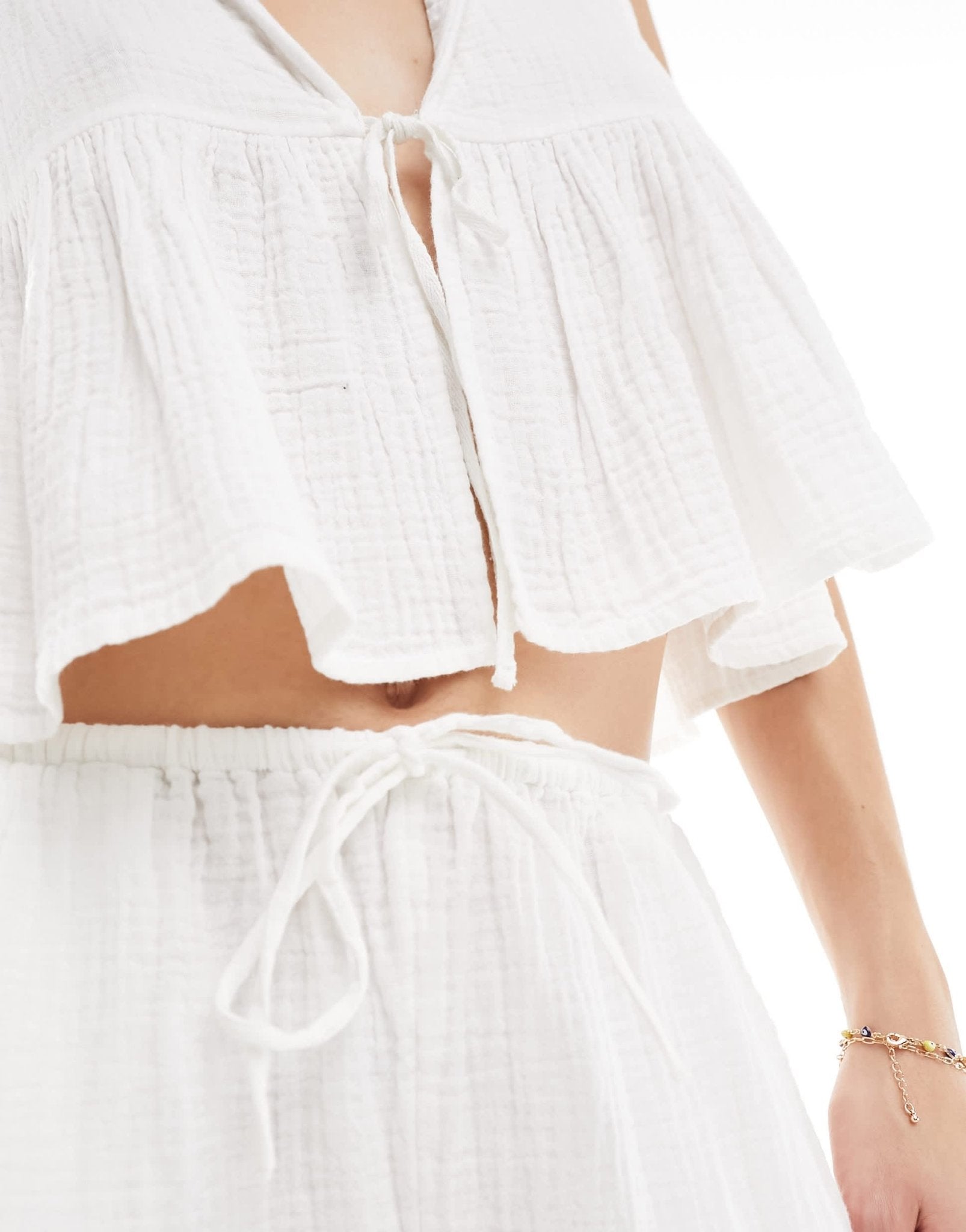 IIsla & Bird narrow waist beach trouser co - ord in white - ASOS Sample Sale EU Store