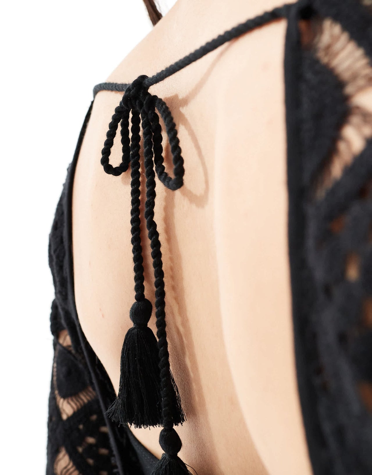 Iisla & Bird Premium maxi crochet beach dress in black - ASOS Sample Sale EU Store