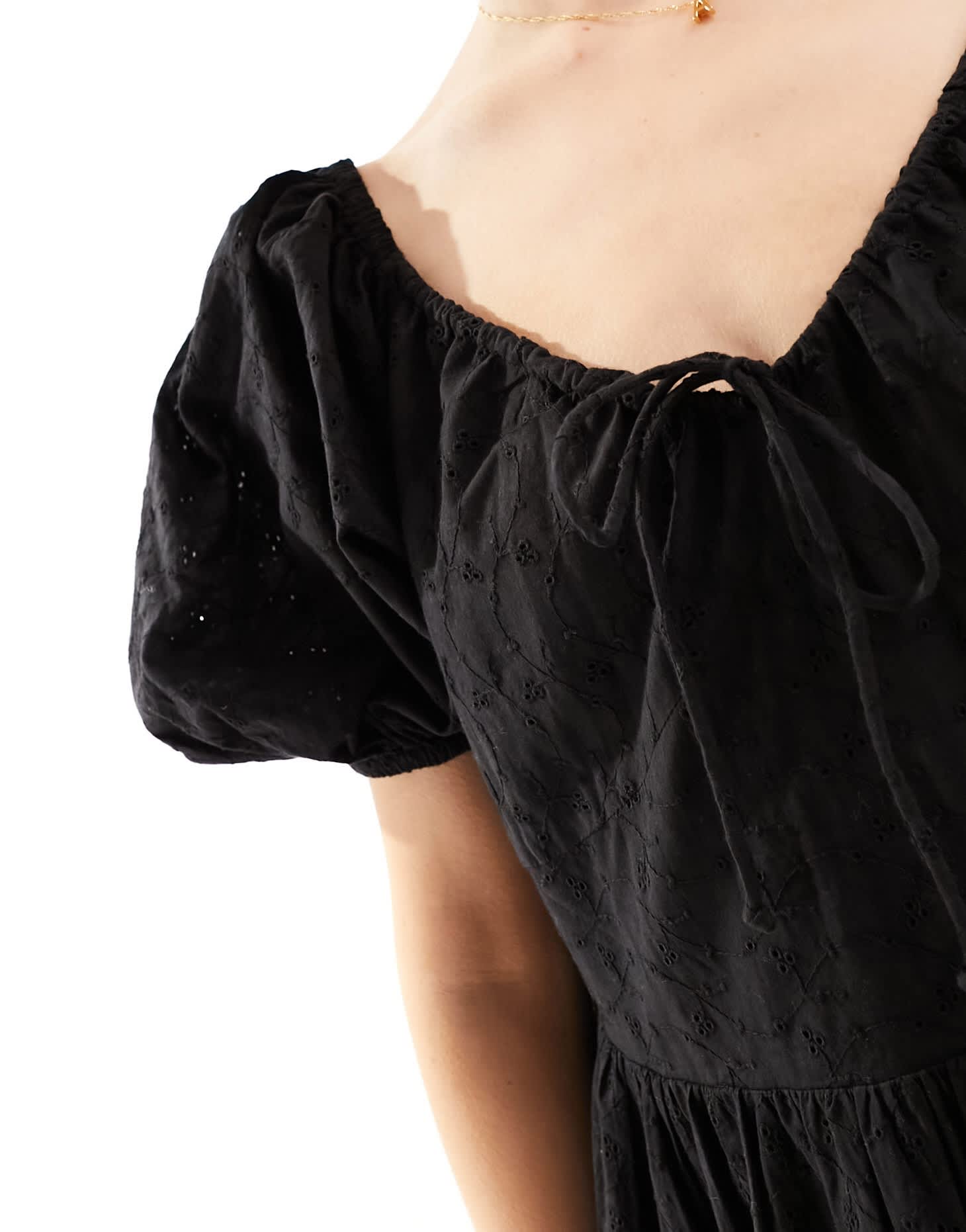 Iisla & Bird puff sleeve mini broderie tiered beach dress in black - ASOS Sample Sale EU Store