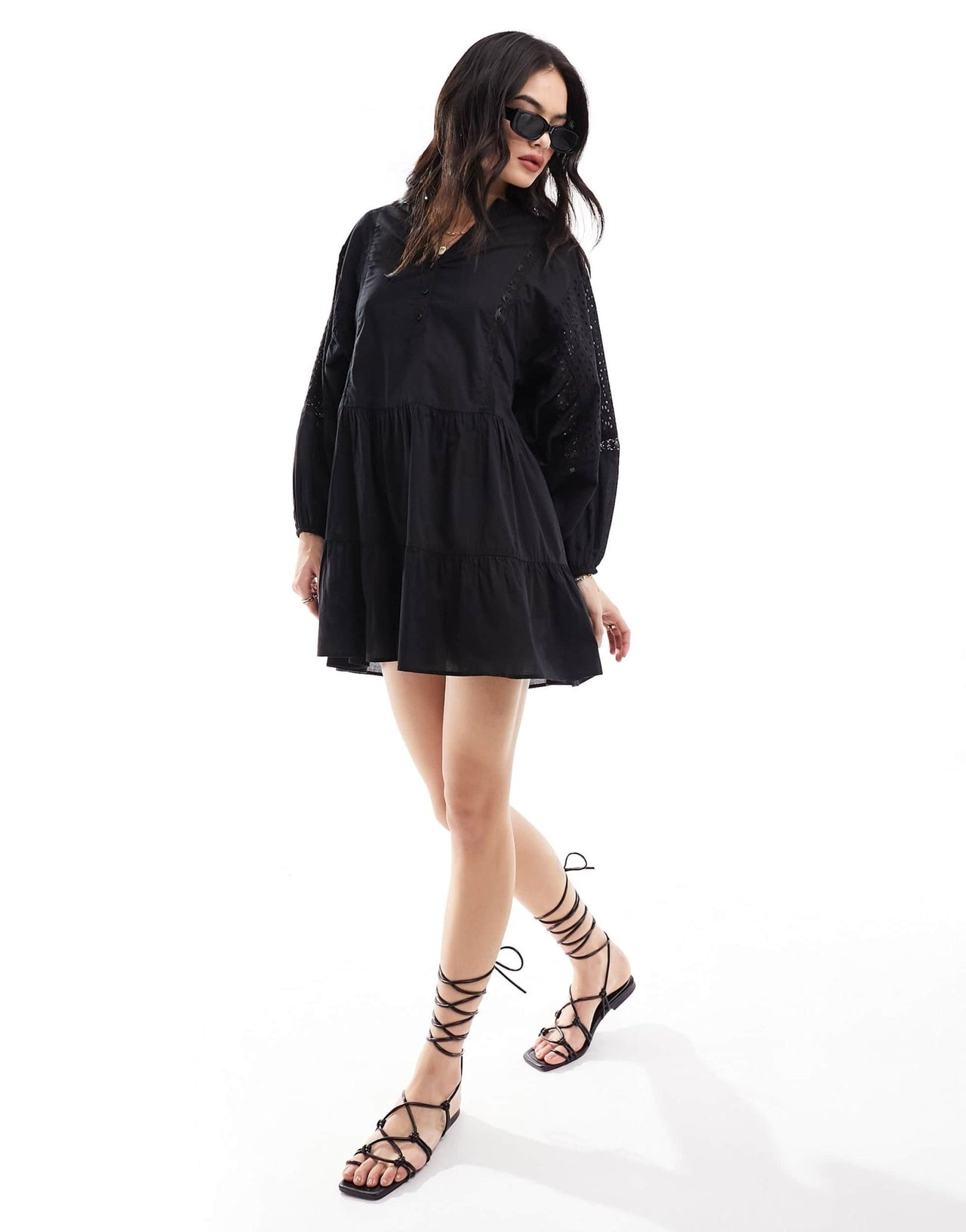 IIsla & Bird volume broiderie mini beach summer dress in black - ASOS Sample Sale EU Store