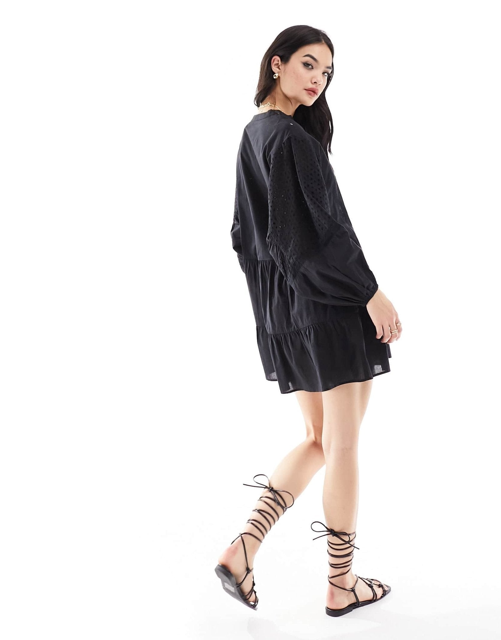 IIsla & Bird volume broiderie mini beach summer dress in black - ASOS Sample Sale EU Store