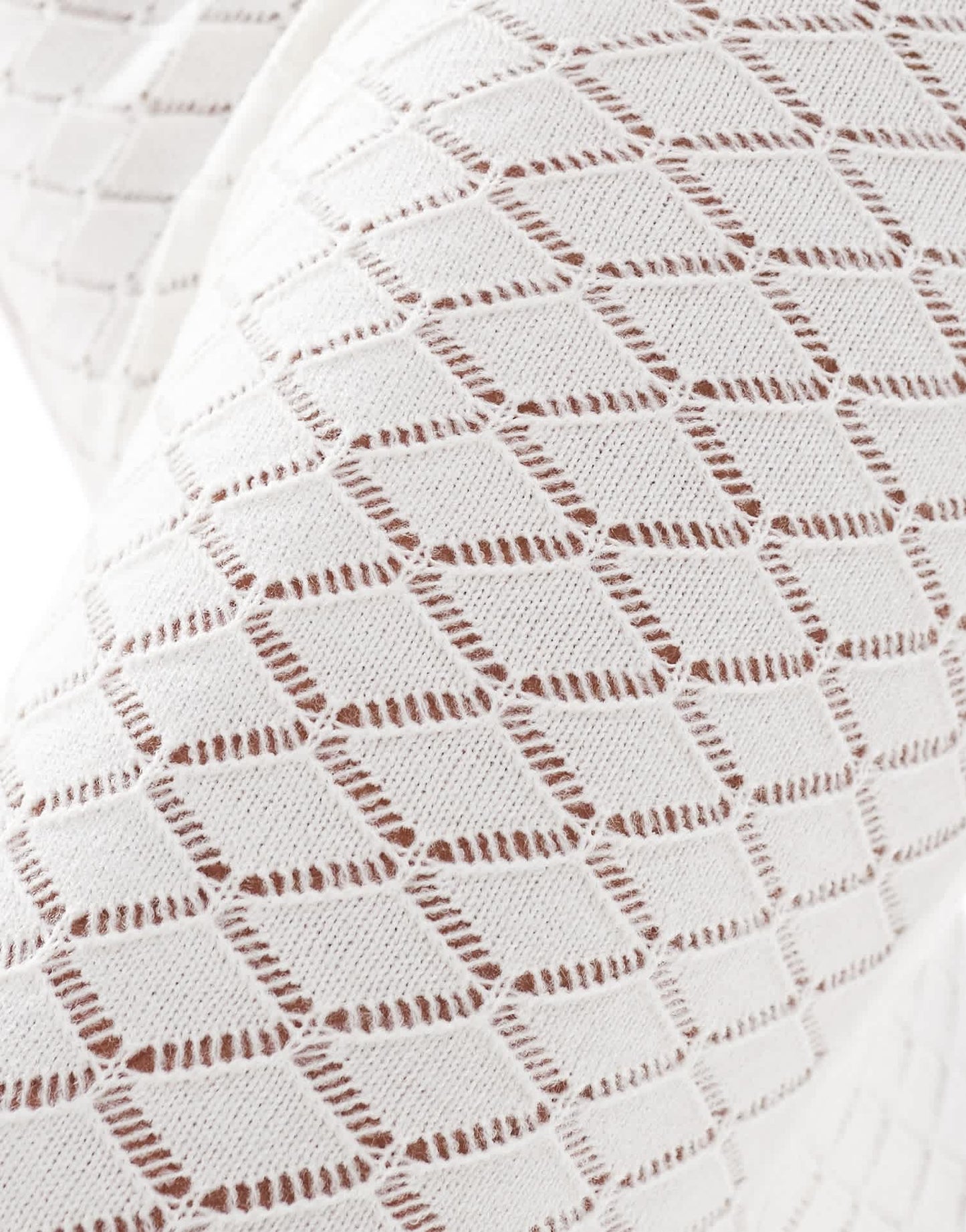 In The Style exclusive crochet knit textured fishtail maxi beach skirt co - ord in cream - ASOS Sample Sale EU Store