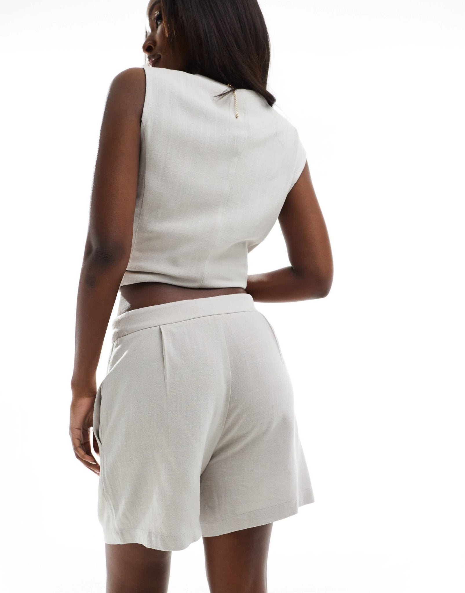 In The Style linen tailored short co - ord in light grey - ASOS Sample Sale EU Store