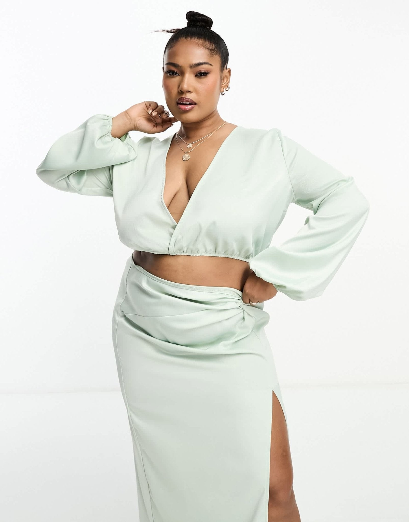In The Style Plus exclusive satin twist front volume sleeve blouse co - ord in pale green - ASOS Sample Sale EU Store