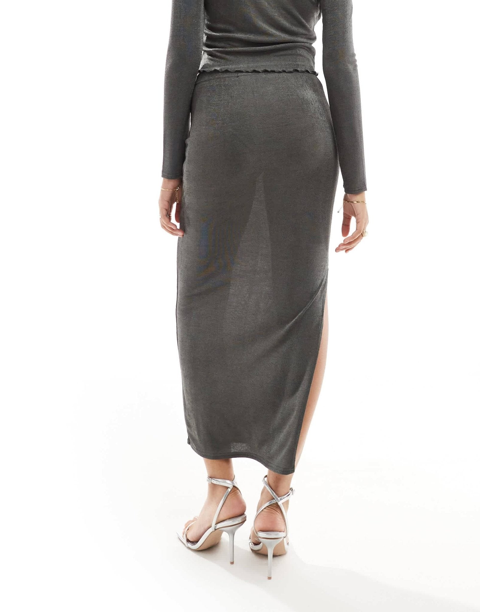 In The Style slinky maxi skirt co - ord in dark grey - ASOS Sample Sale EU Store