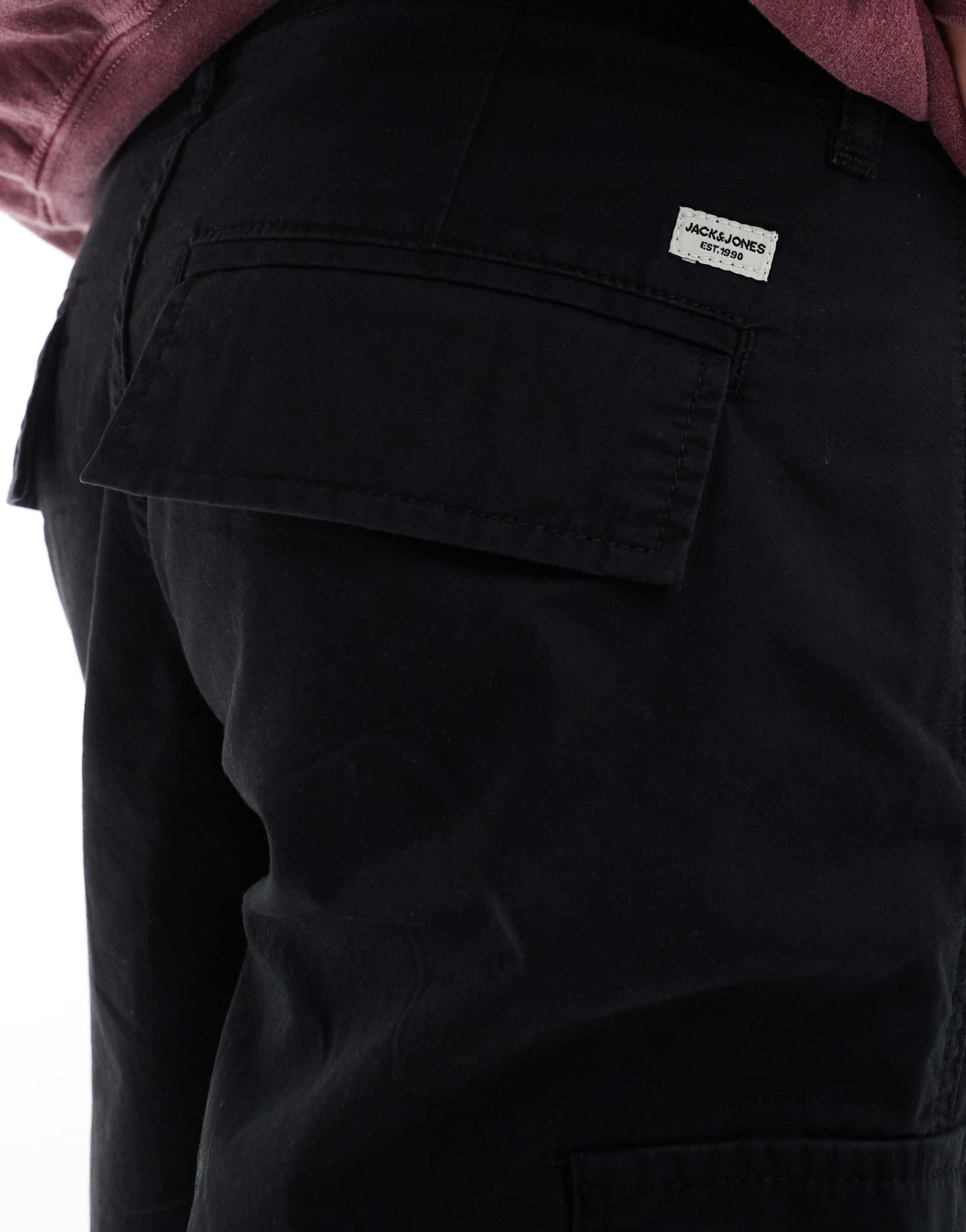 Jack & Jones cargo short in black - ASOS Sample Sale EU Store
