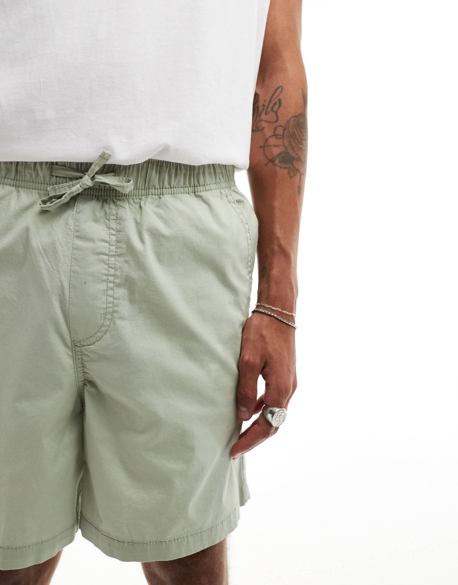 Jack & Jones chino shorts with drawstring waist shorts in grey - ASOS Sample Sale EU Store
