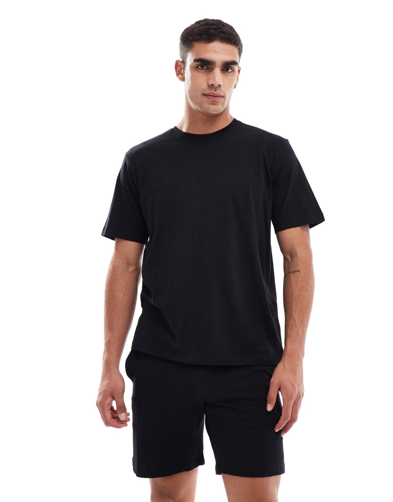 Jack & Jones jersey lounge short pyjama set in black - ASOS Sample Sale EU Store