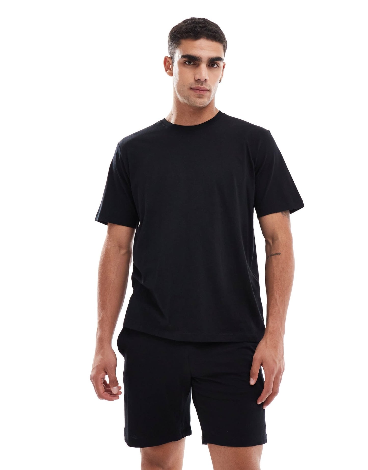Jack & Jones jersey lounge short pyjama set in black - ASOS Sample Sale EU Store