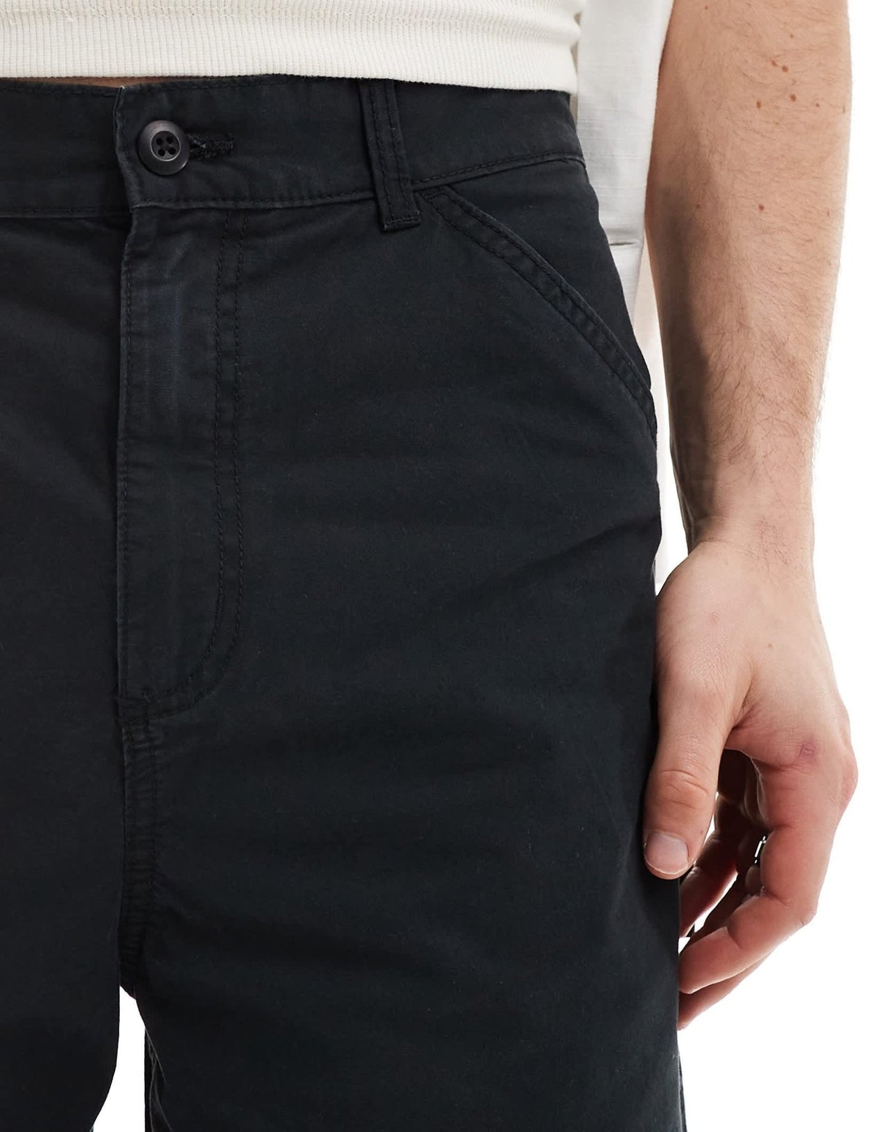 Jack & Jones loose carpenter short in black - ASOS Sample Sale EU Store