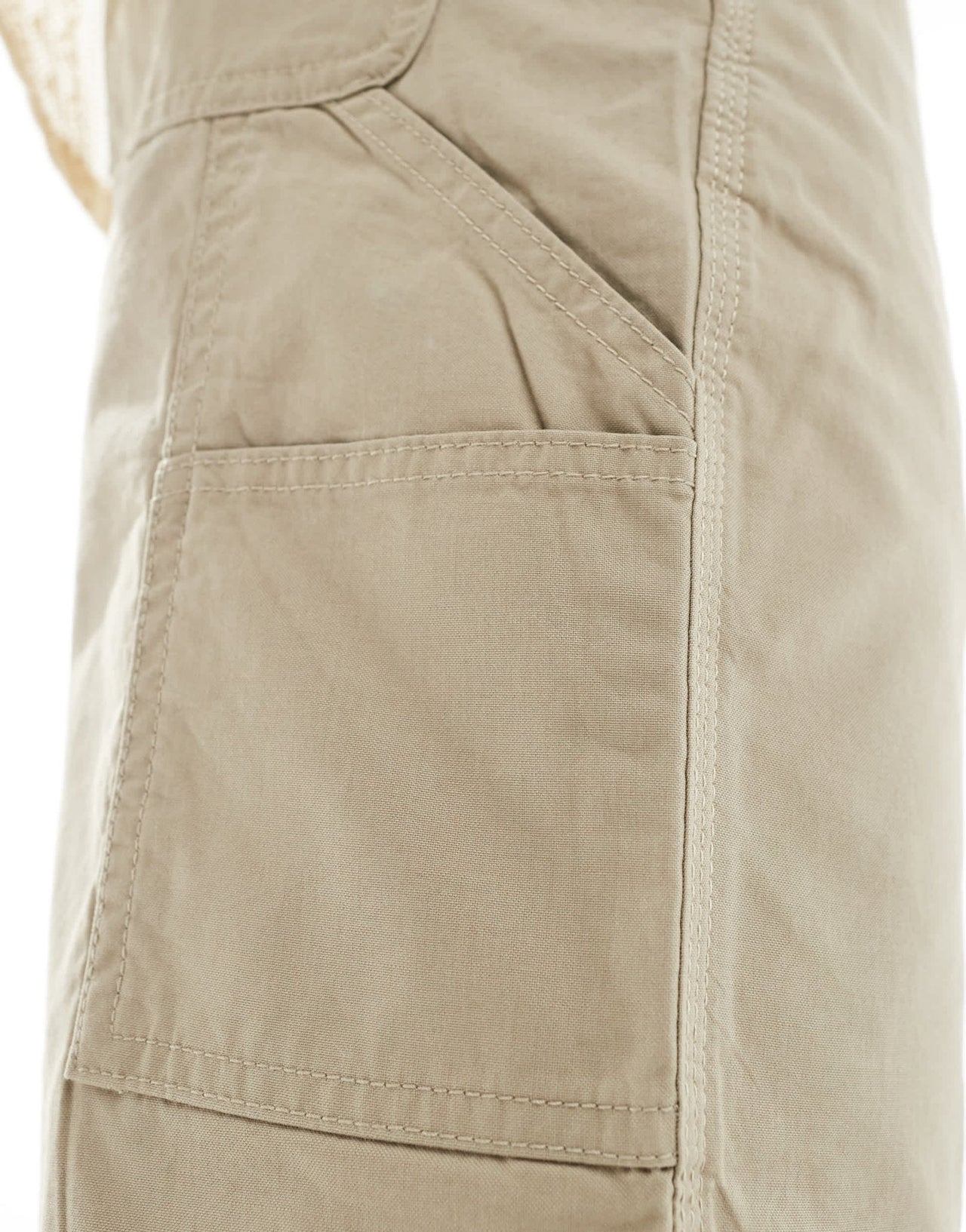 Jack & Jones loose carpenter short in off white - ASOS Sample Sale EU Store