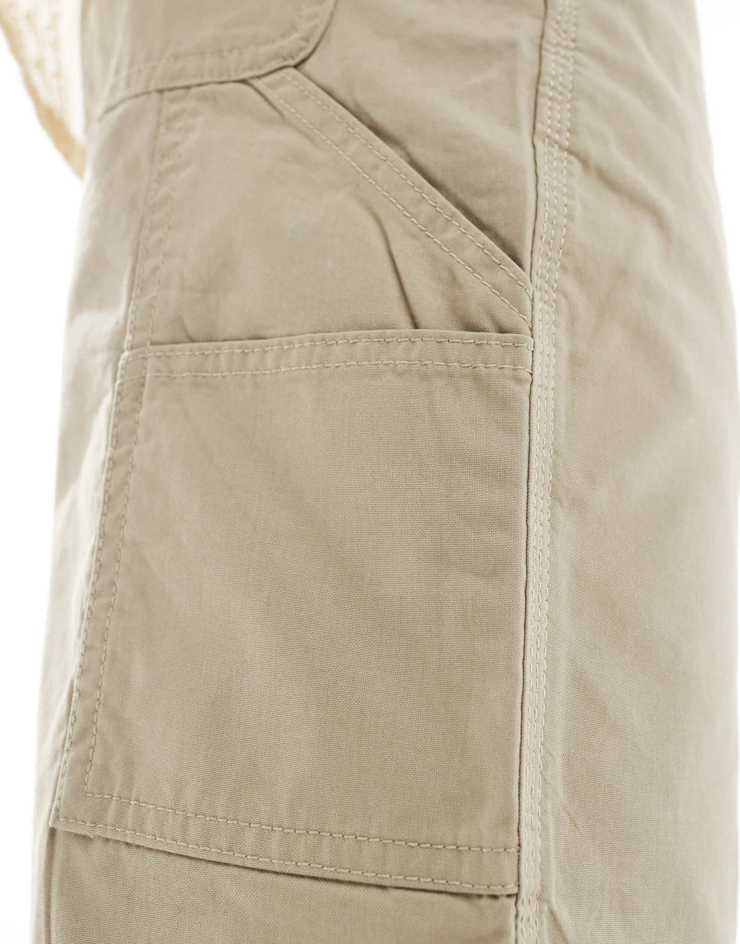 Jack & Jones loose carpenter short in off white - ASOS Sample Sale EU Store