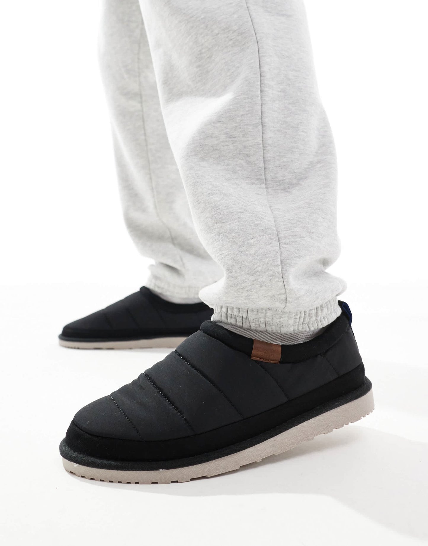 Jack & Jones padded nylon slipper in black - ASOS Sample Sale EU Store